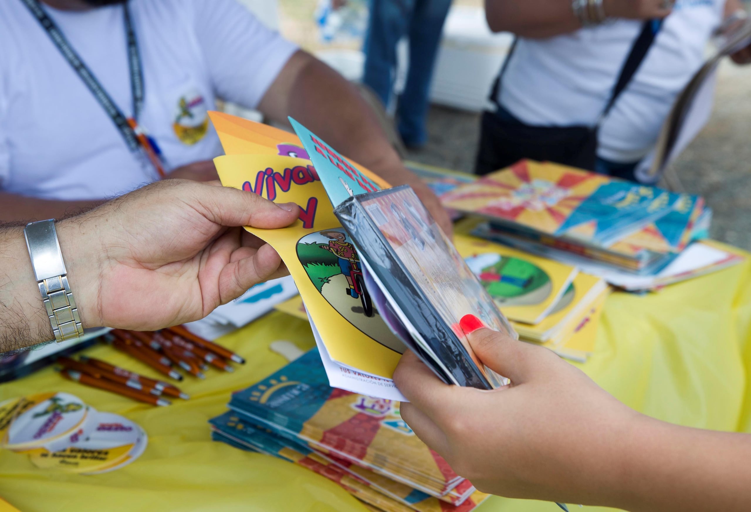 Durante el día de hoy y mañana, se podrán comprar artículos escolares libre de impuestos. (GFR Media)