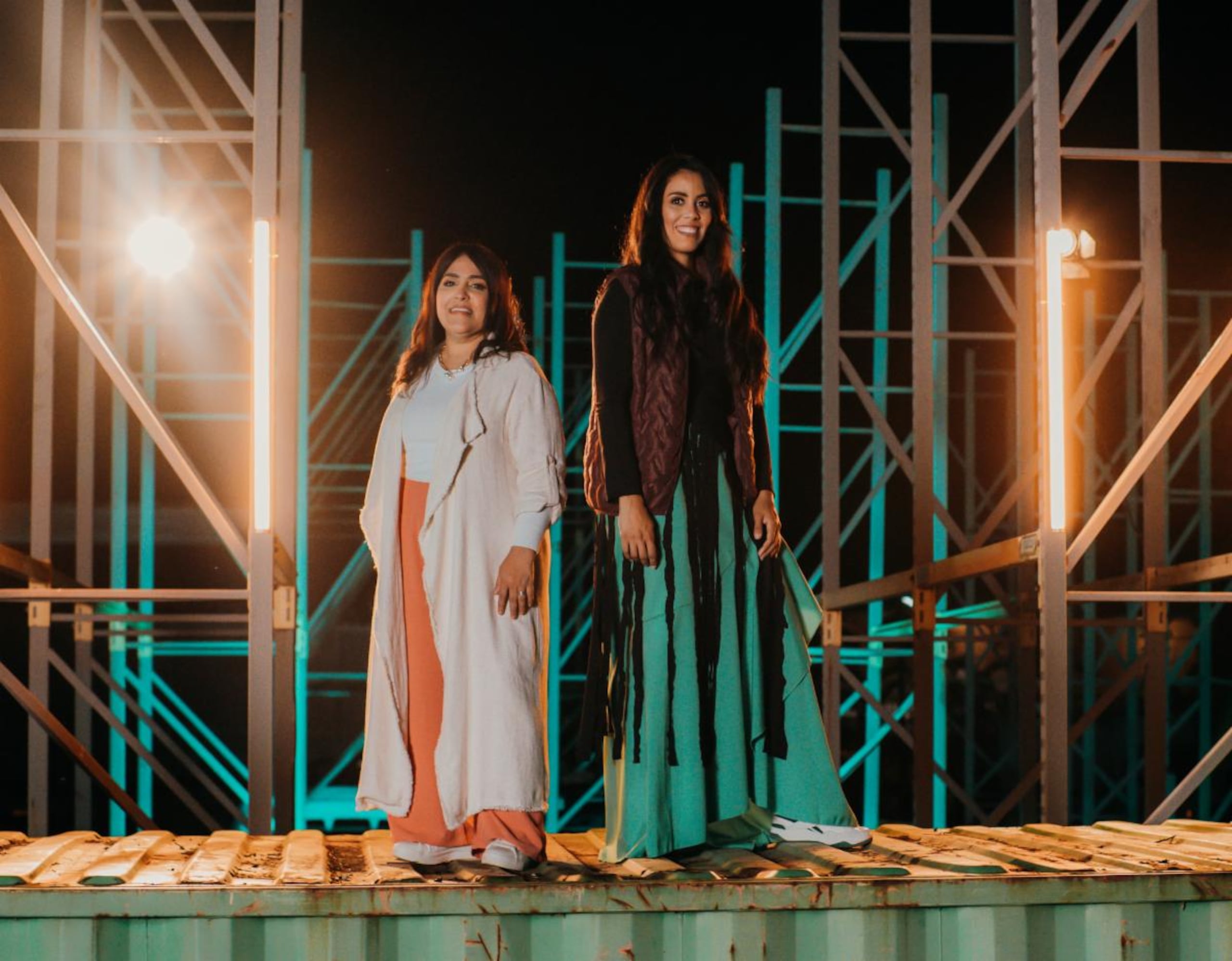 Dianne De Jesús se unió a su colega Nimsy López para la grabación del tema cuyo mensaje va dirigido al poder de Dios para levantar y restaurar.