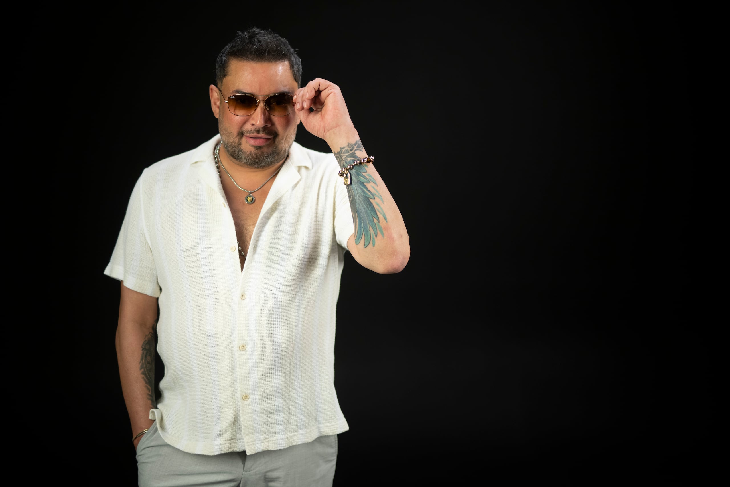 “Estoy bien contento del cariño del público que está para mí”, aseguró Manny Manuel.
