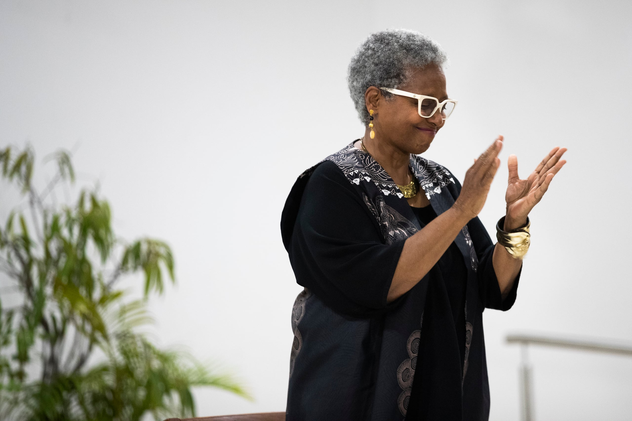 En noviembre, la senadora Ana Irma Rivera Lassén del Movimiento Victoria Ciudadana (MVC) anunció en el Colegio de Abogados su candidatura a la comisaría residente en Washington, acompañada de seguidores y miembros del movimiento.