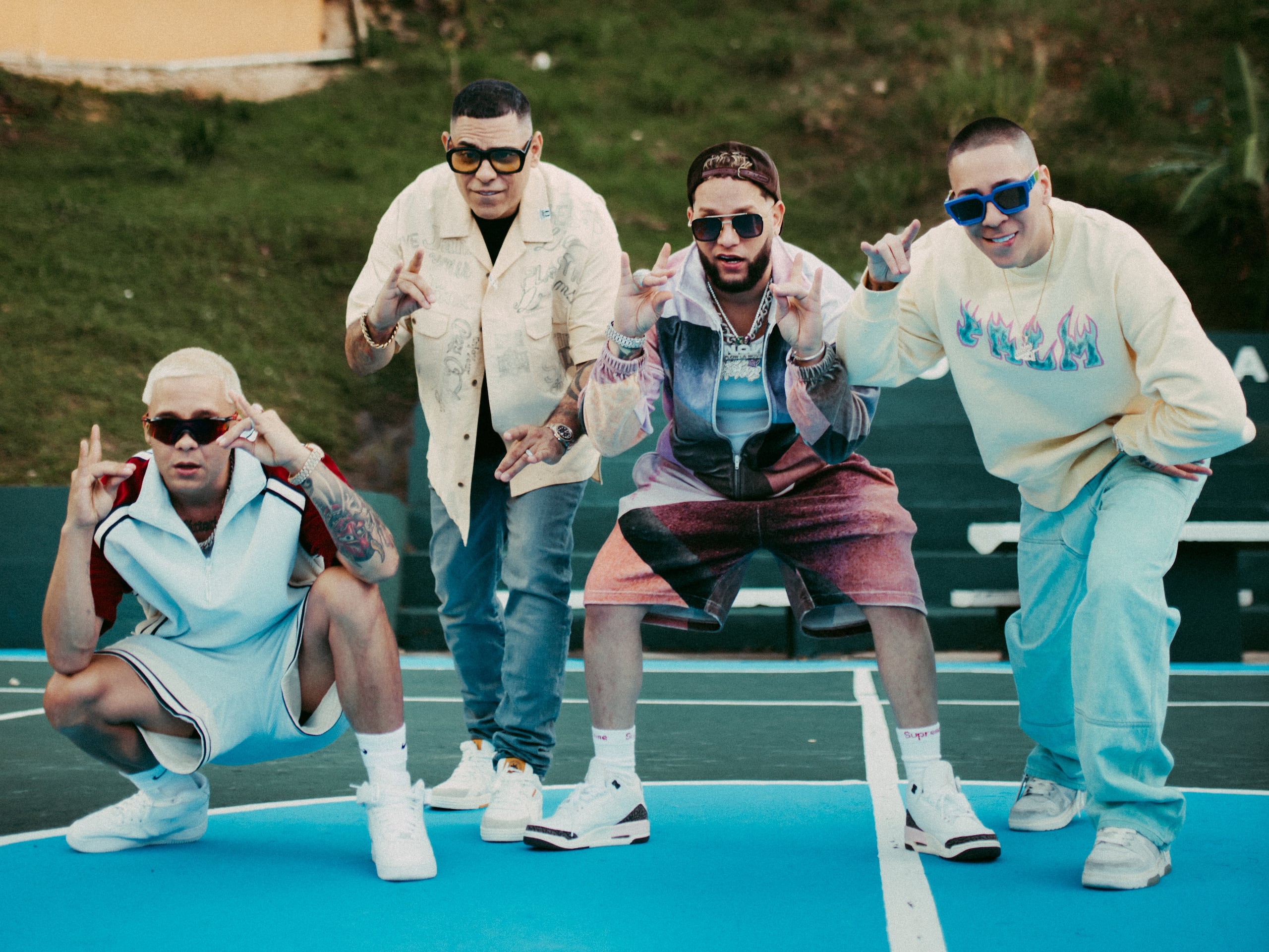 Los exponentes urbanos prometen poner a bailar a sus fans con "Pichaera", que se grabó gran parte en Puerto Rico.