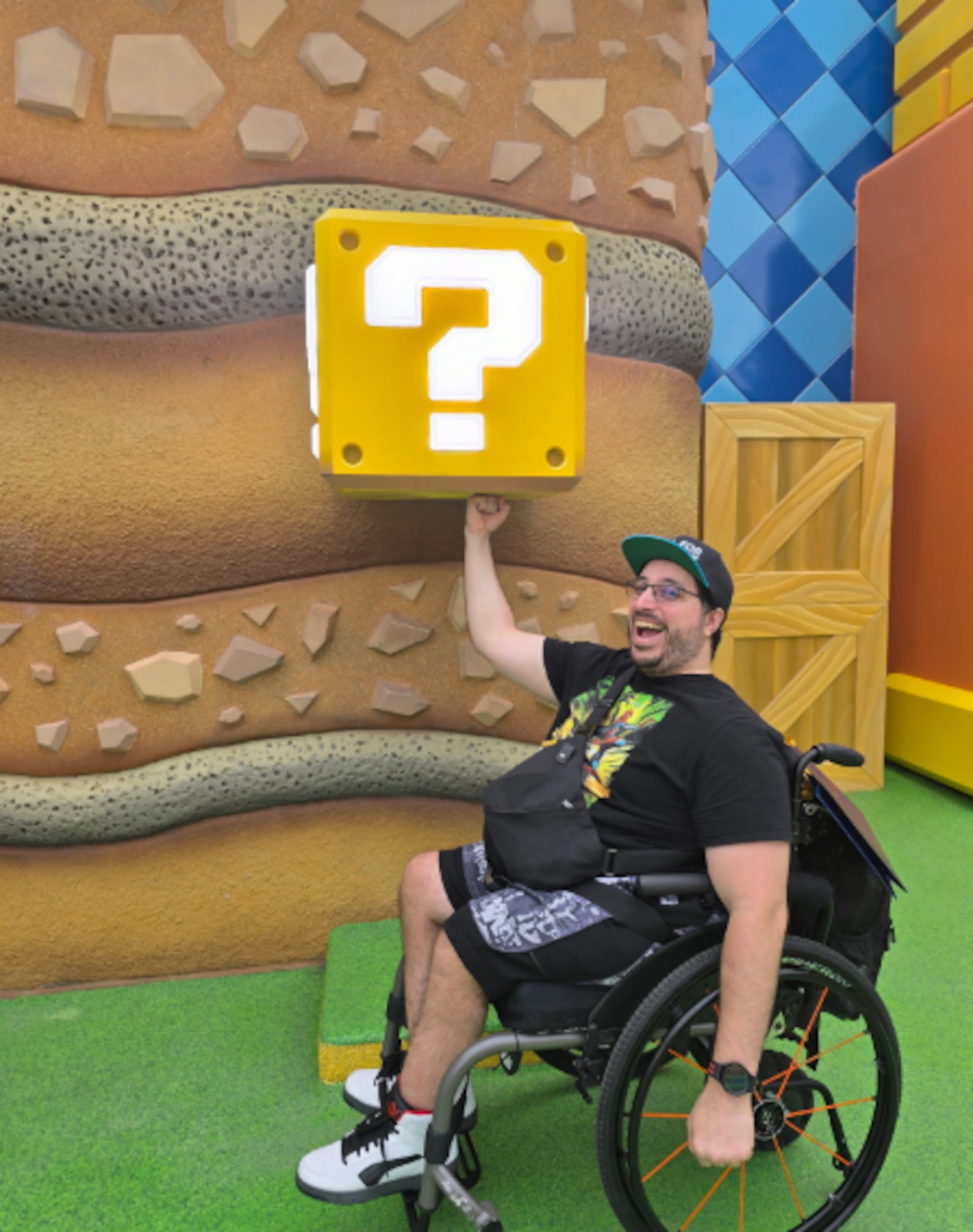 Kevin Rodríguez Zavala era un entusiasta de los parques temáticos y un jugador con amigos en todo el mundo gracias a los videojuegos, según su familia.