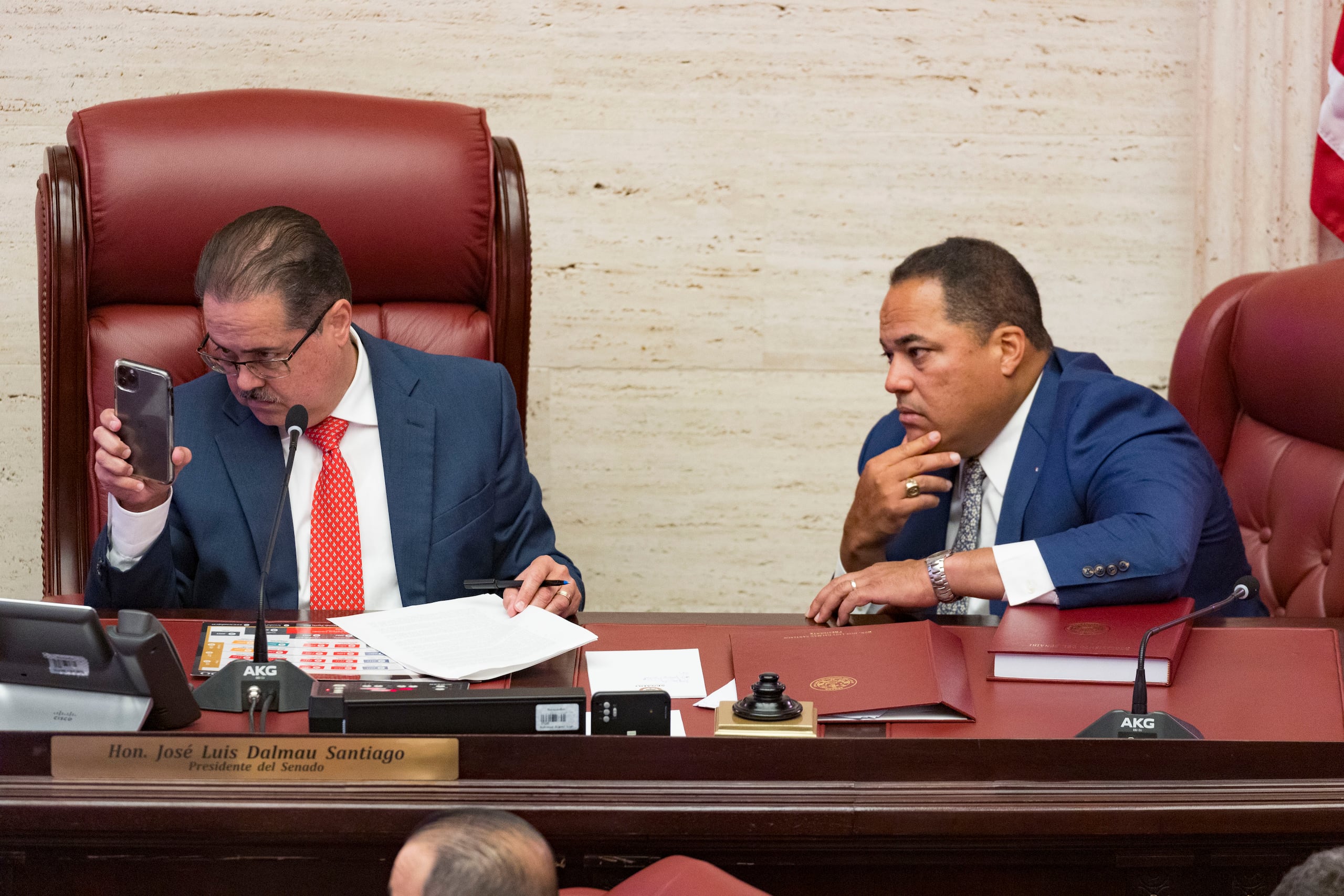 Se indicó que los legisladores partieron este fin de semana a Noruega para participar en una convención de la International Leadership Summit.
