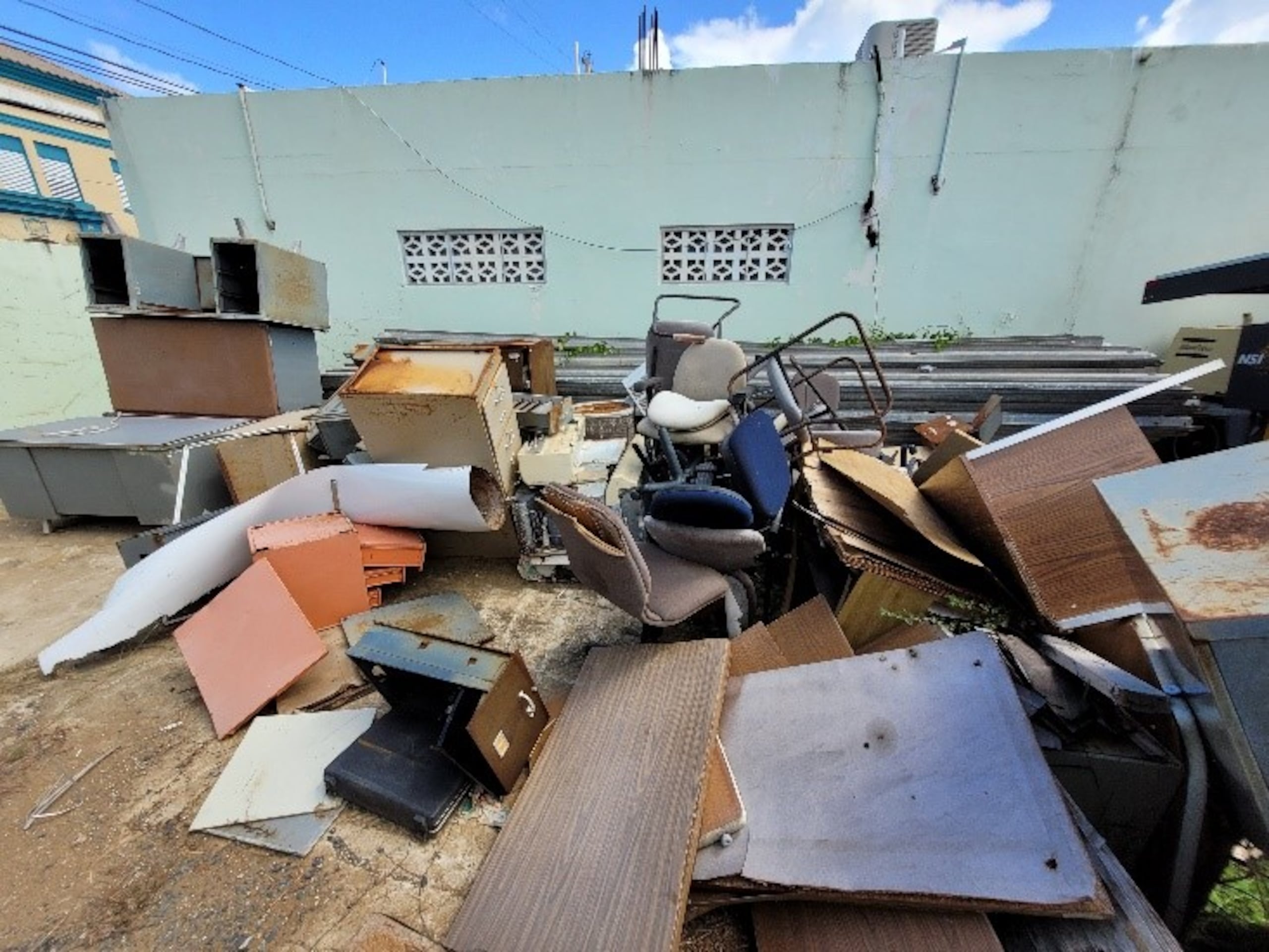 El informe emitido por la Oficina del Contralor sobre las operaciones del DTOP cubre el periodo del 1 de enero de 2018 hasta el 30 de septiembre de 2023.