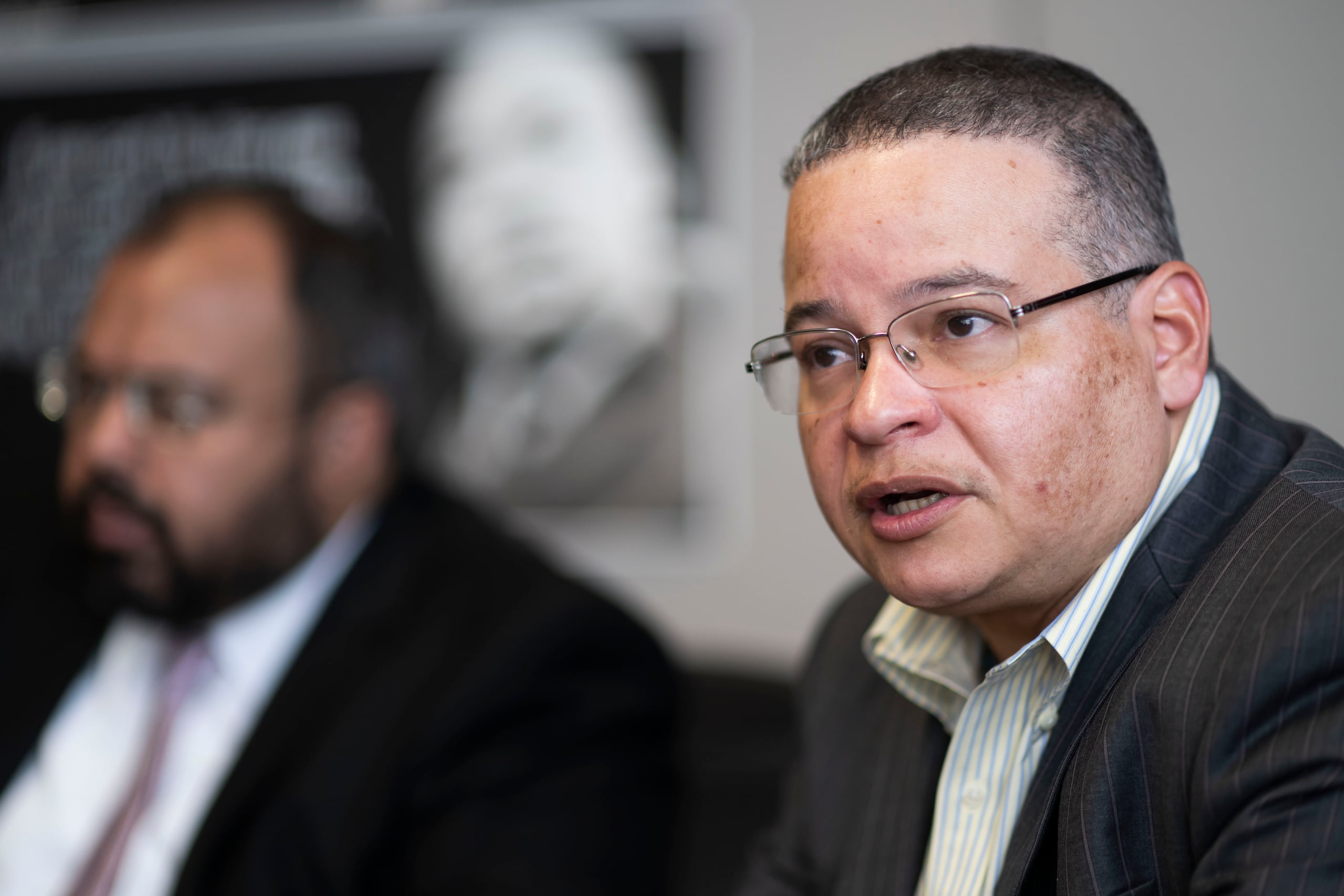 El secretario de Salud, Víctor M. Ramos Otero.
