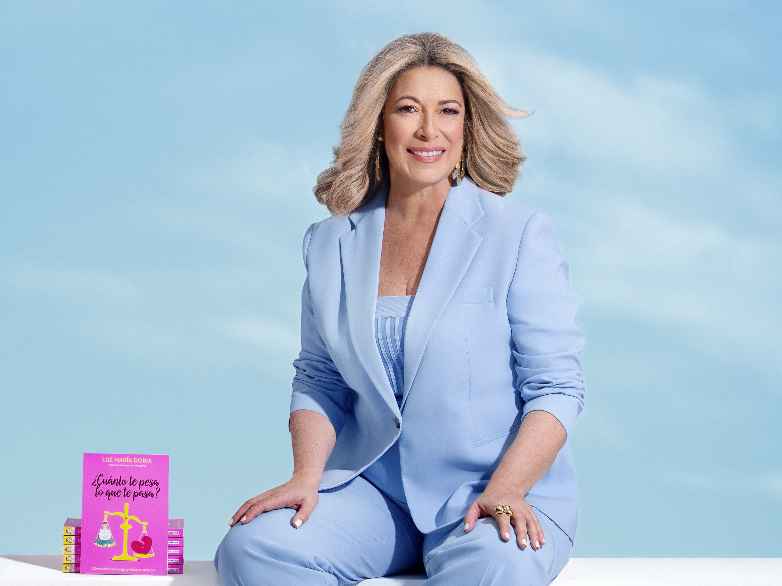 Luz María Doria, periodista y productora colombiana, es la autora de "¿Cuánto te pesa lo que te pasa?".
