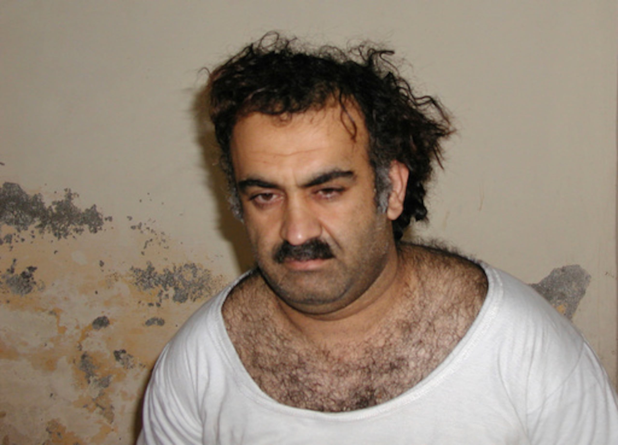 Khalid Sheikh Mohammed ha pasado sobre 20 años preso en la base naval de Guantánamo, a la espera de juicio.