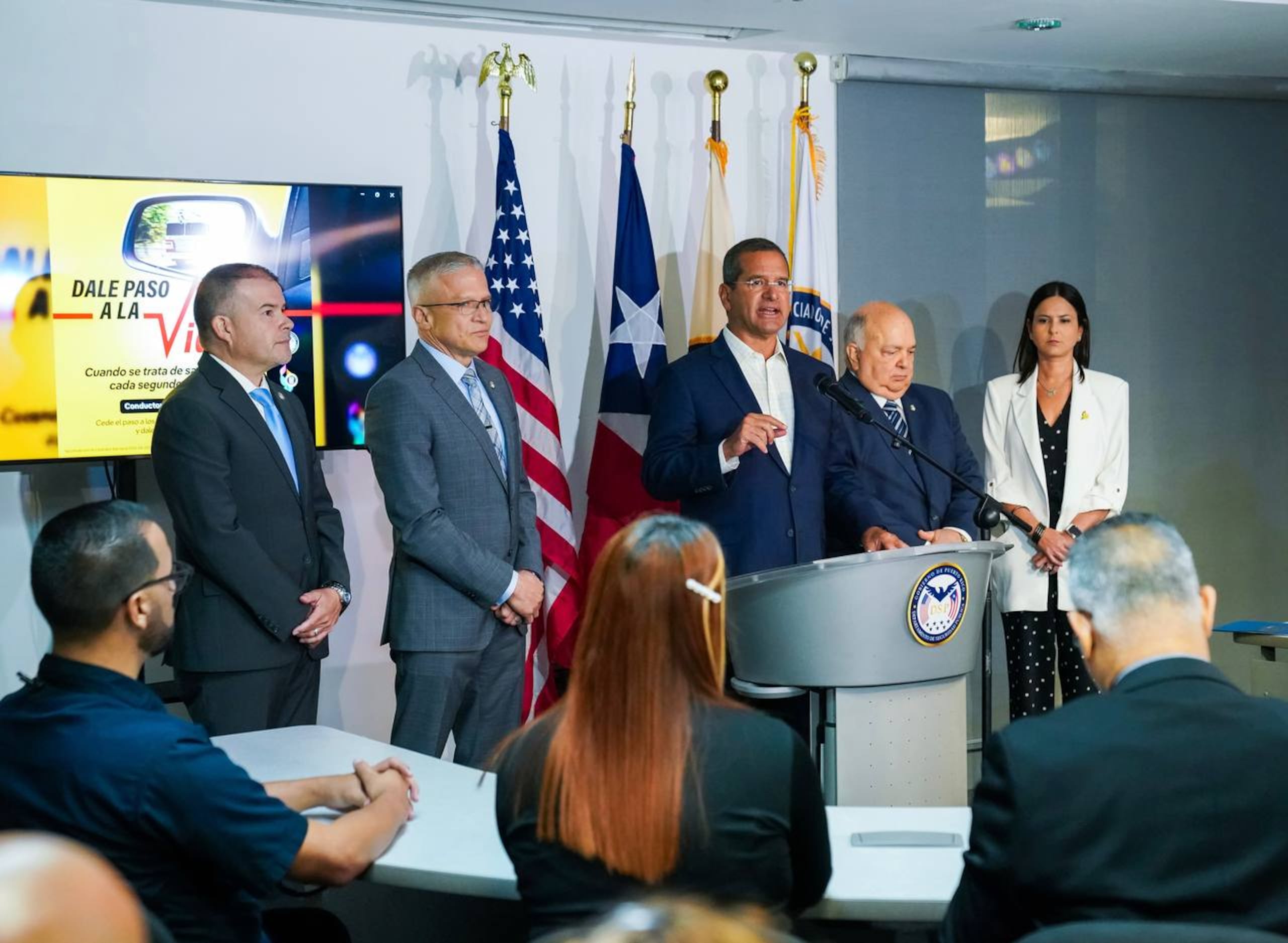 "En cualquier momento cualquiera de nosotros puede necesitar de un primer responder y a dónde primero va a llamar es al 911″, dijo el gobernador Pedro Pierluisi.