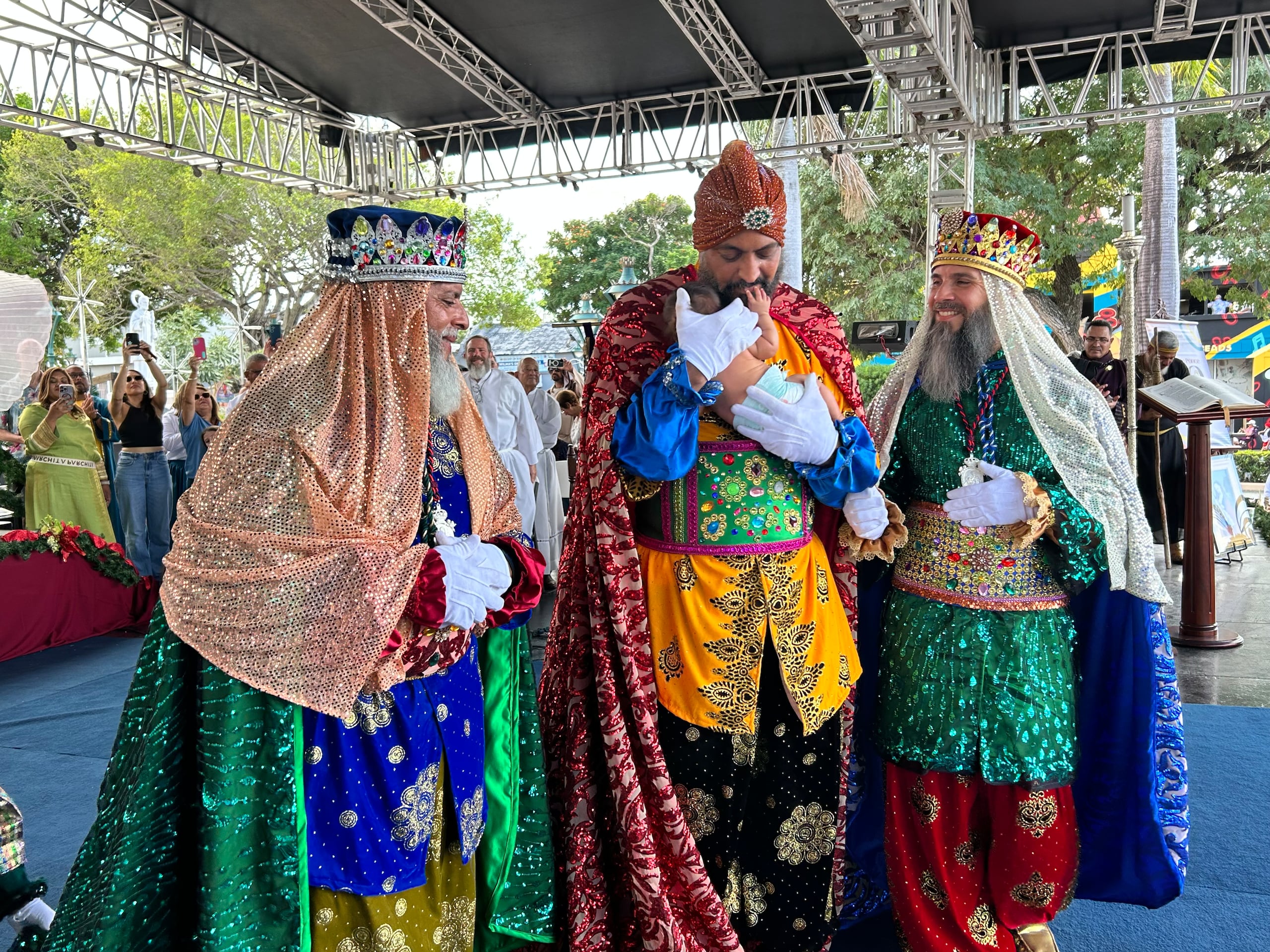 Las actividades oficiales comenzarán el viernes, 2 de enero, a las 10:00 a.m. con la Ceremonia de Envío en la parroquia San Ramón Nonato de Juana Díaz.