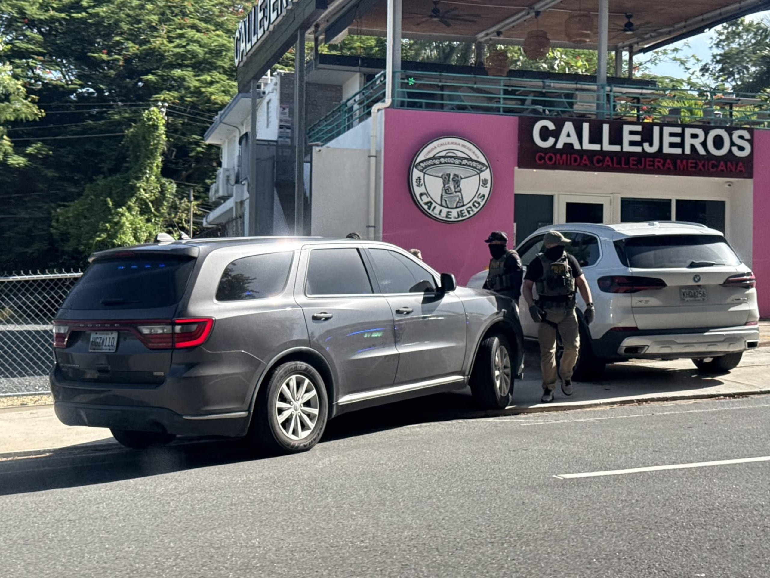 Sandro González Domínguez fue arrestado la mañana del sábado por agentes de ICE en su negocio, Callejeros, en Cupey.