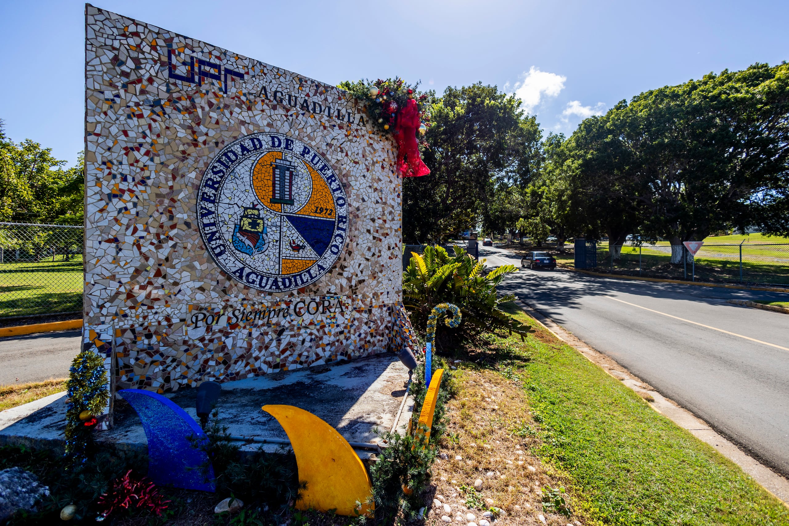 El recinto aguadillano fue fundado en el año 1972.