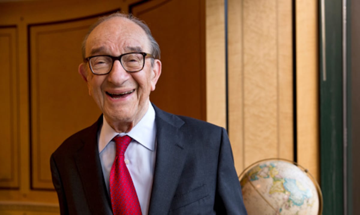 He dies at the age of 100 Alan Greenspan, the historic former head of the Federal Reserve