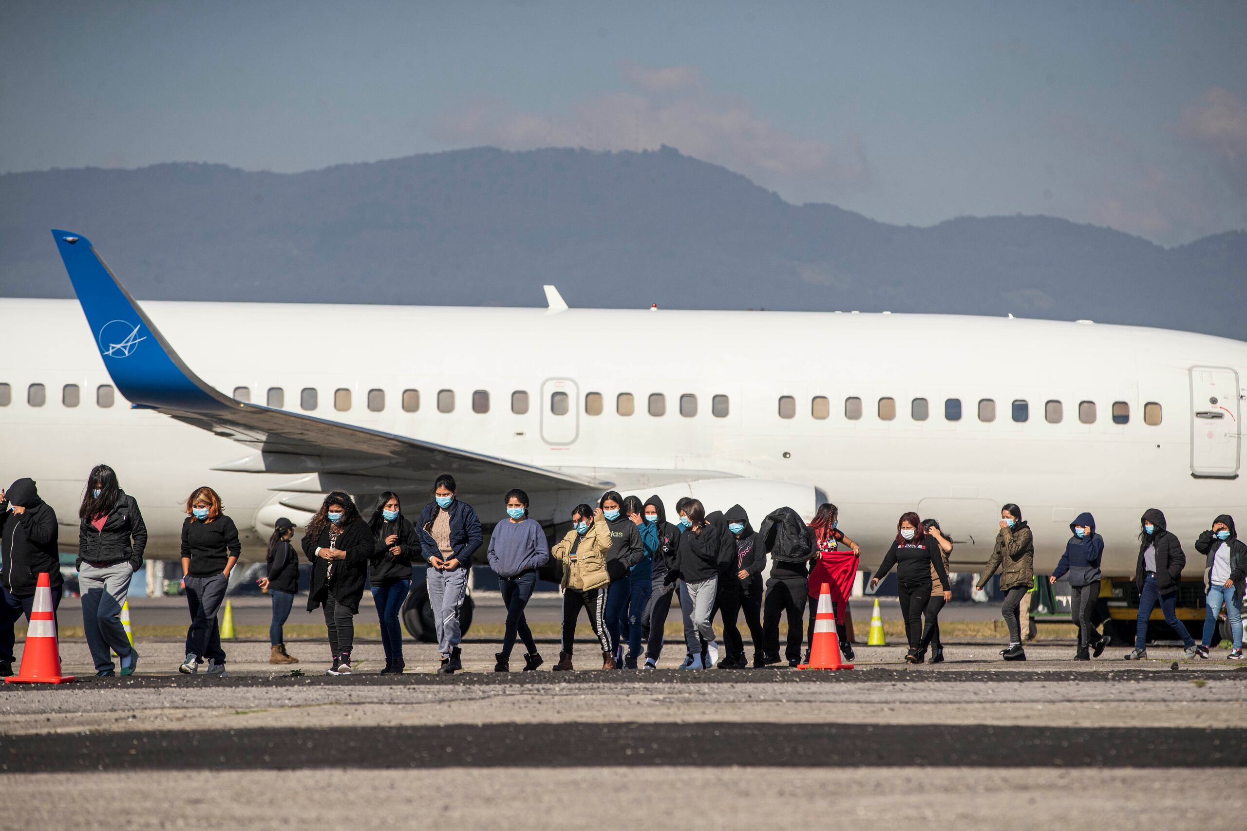 Los datos se dan a conocer una semana después de que el Gobierno de Estados Unidos revelara que en noviembre las autoridades detuvieron a más de 242,000 migrantes y solicitantes de asilo en la frontera sur.