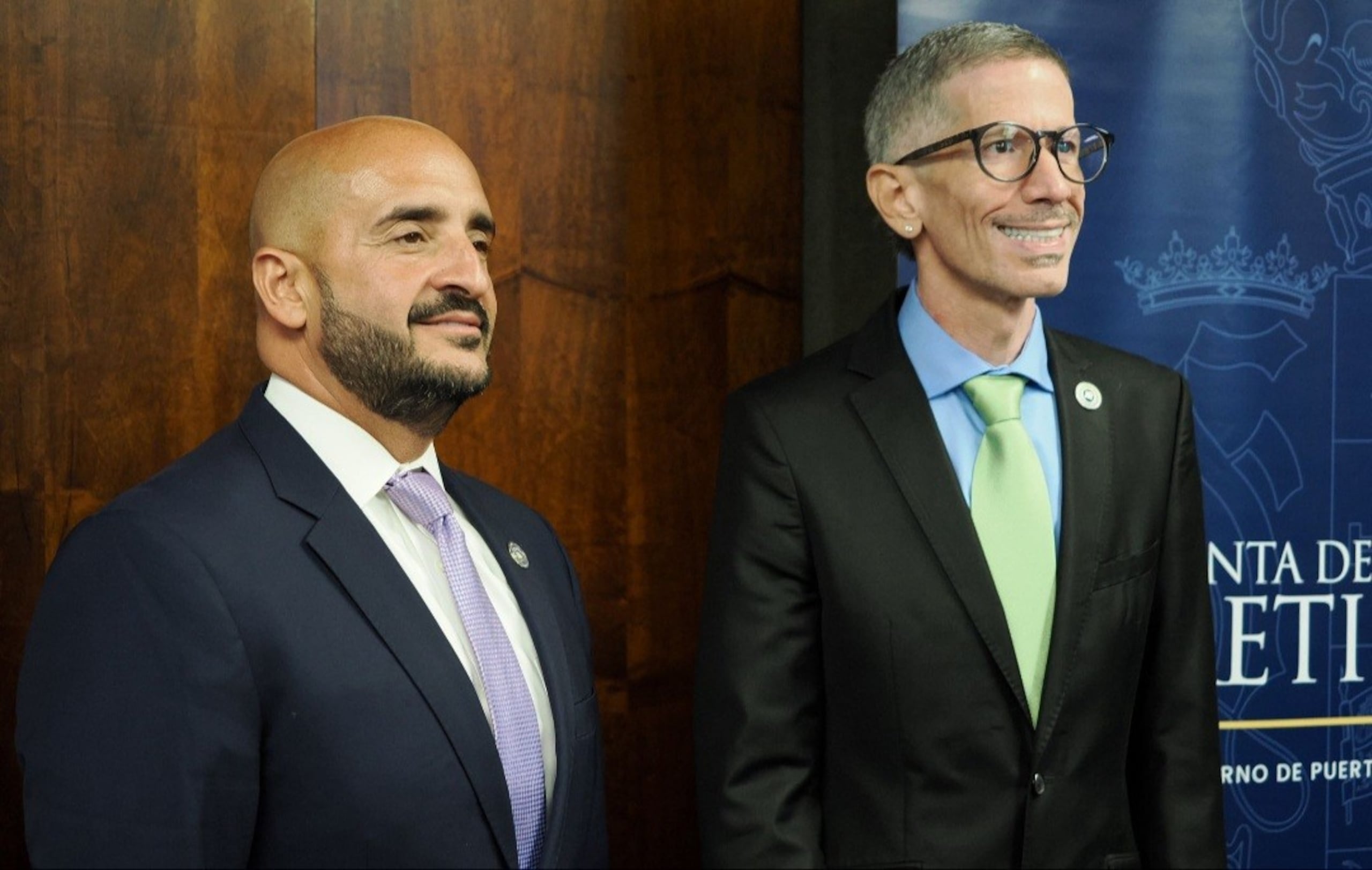 Los funcionarios informaron que alrededor de 155 policías se beneficiarán de un pago global de $17,500 representando poco más de $2,700,000 en beneficios.