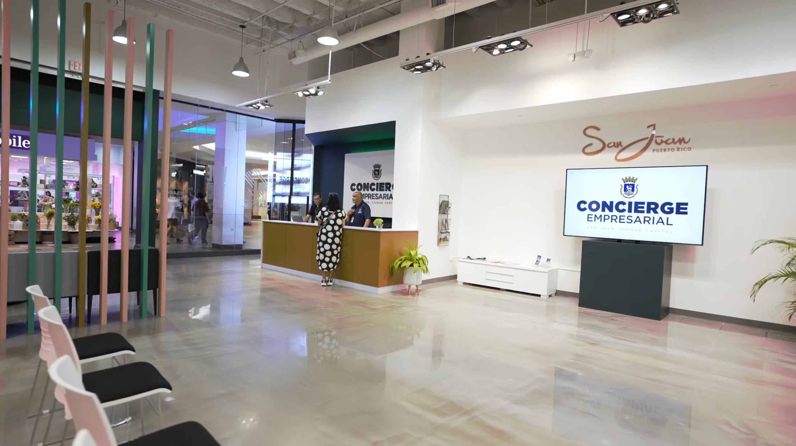 Concierge Empresarial, se realizan gestiones como la tramitación del Permiso Único y orientación sobre el Programa de Emprendimiento Capital que lidera el municipio.