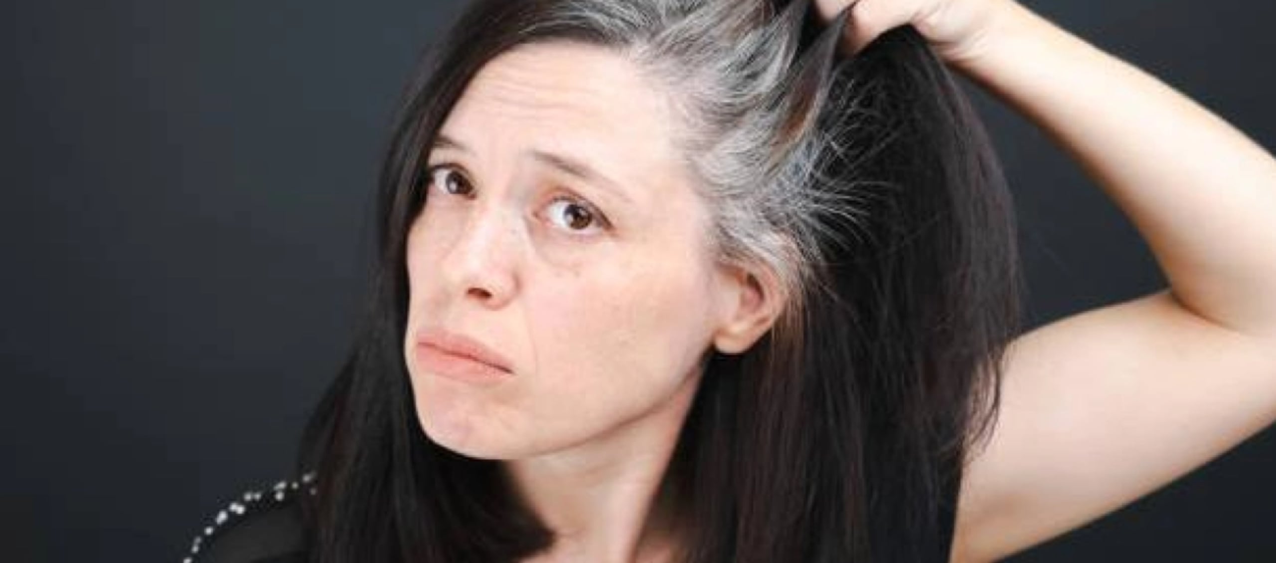 La luteolina es un antioxidante que puede detener la llegada de las canas.