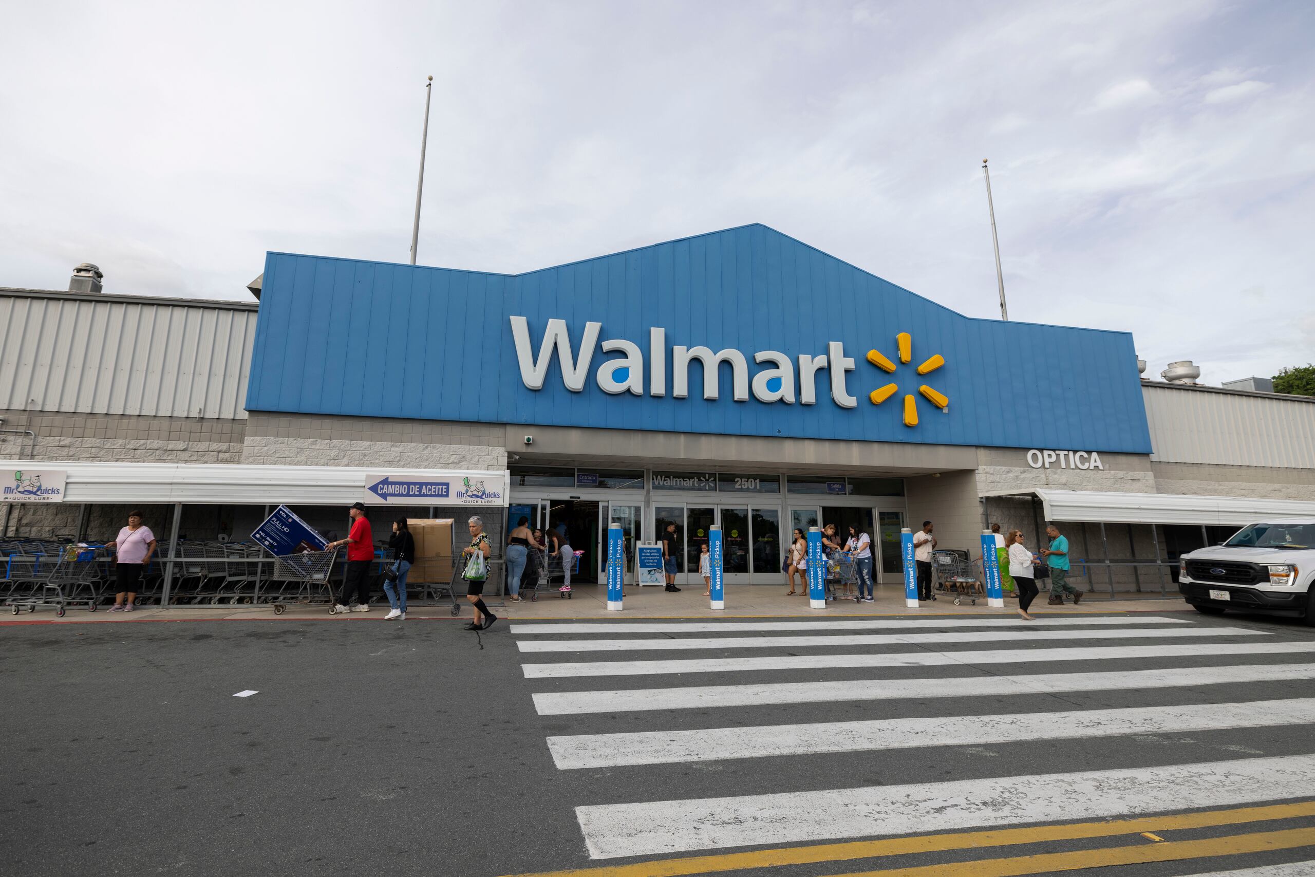 Walmart es uno de los primeros grandes minoristas de Estados Unidos en reportar resultados financieros y las cifras pueden proporcionar una pista sobre el estado de ánimo del consumidor estadounidense y cómo los aranceles están impactando su negocio.