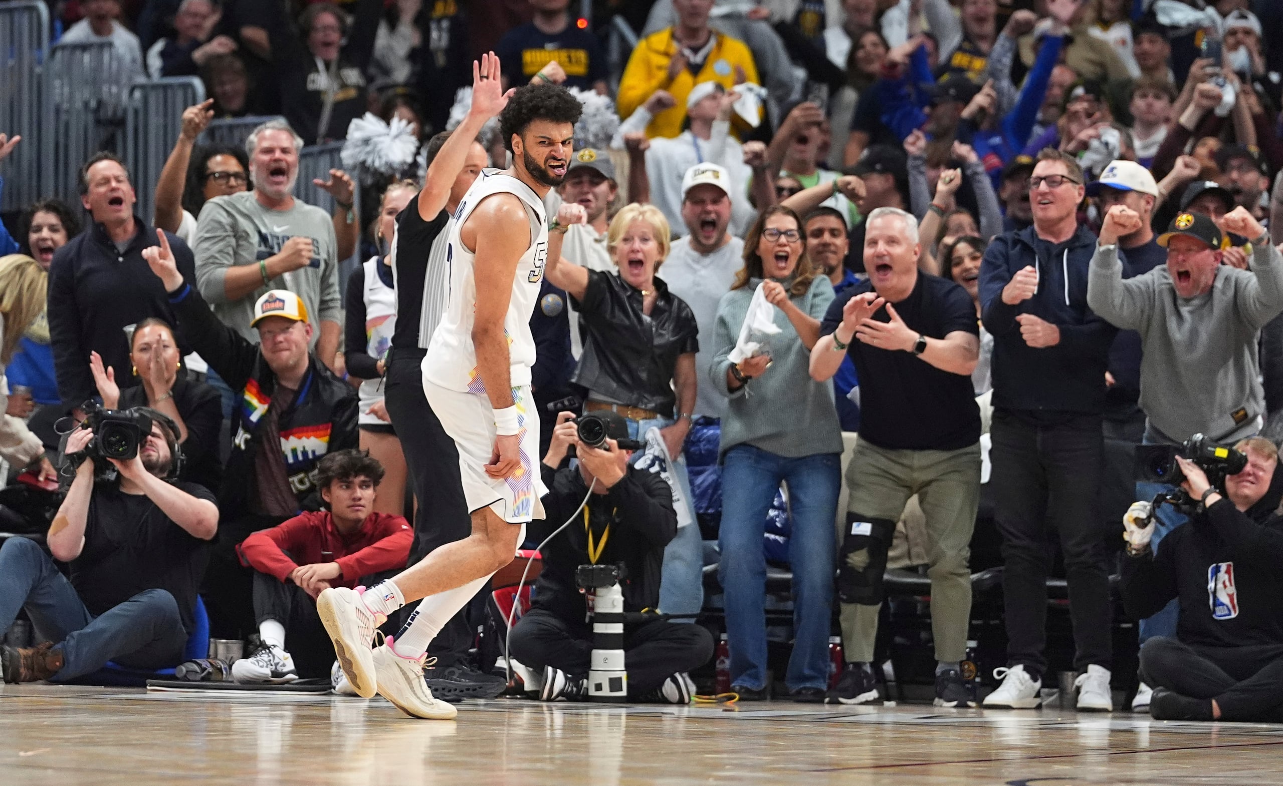 Jamal Murray lideró la ofensiva de los Nuggets.