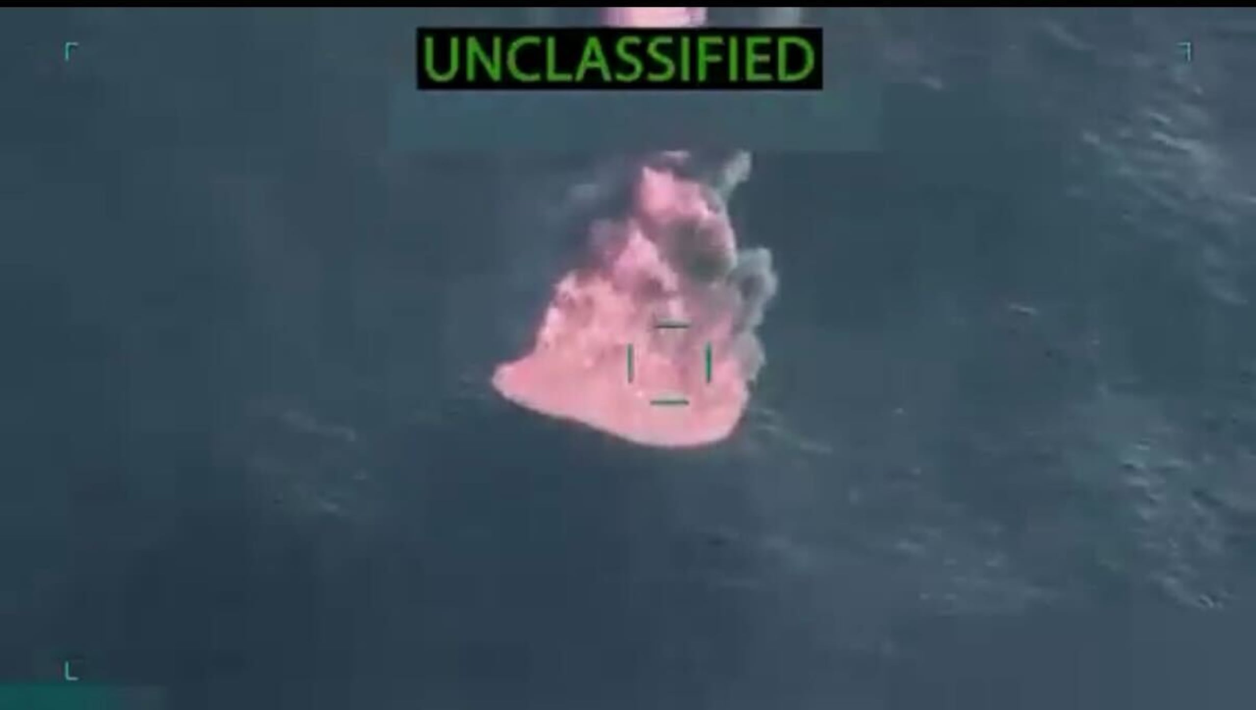 Una de las embarcaciones tras el ataque.