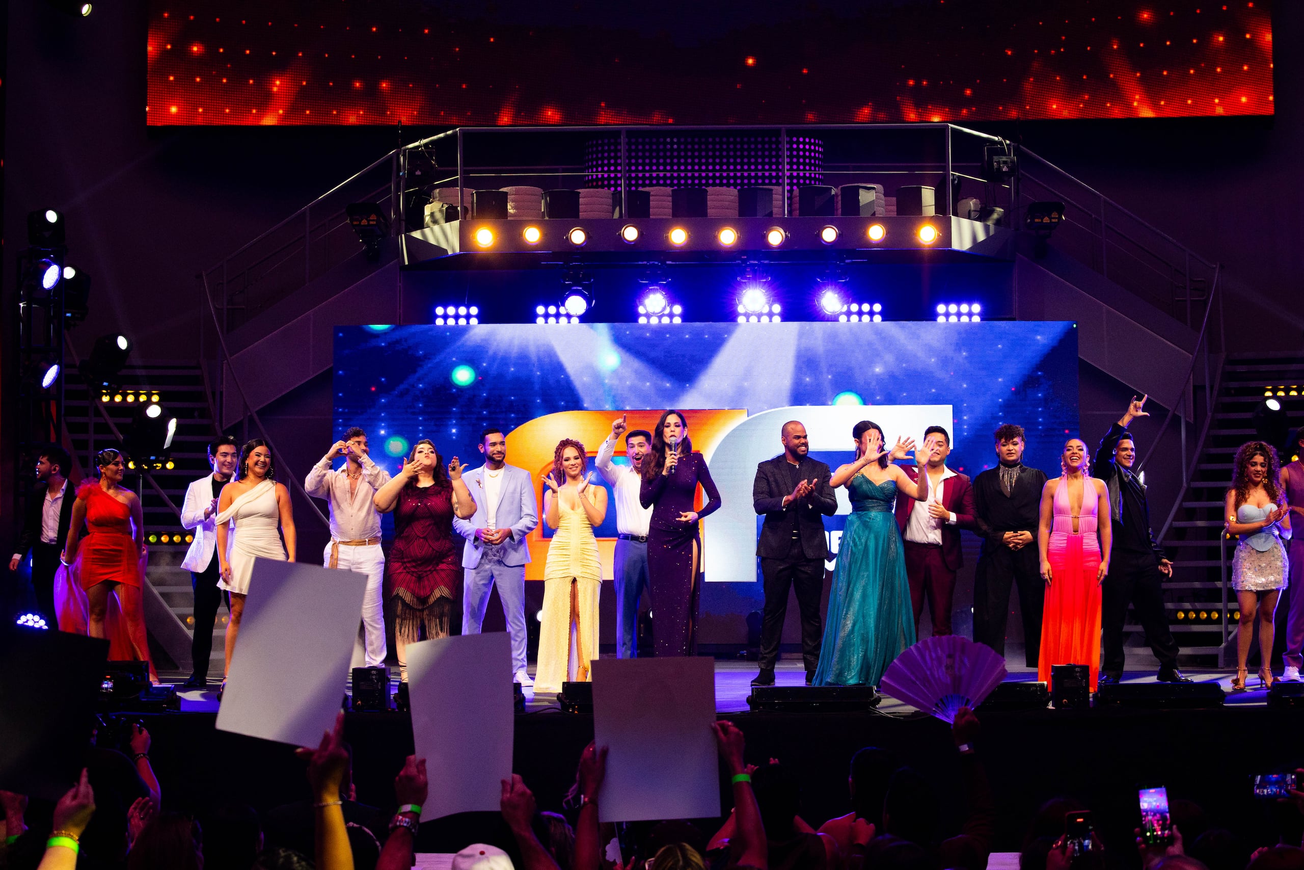 El reality show Objetivo fama (Telemundo) celebra su primera gala en el Distrito T-Mobile. (Sministrada)