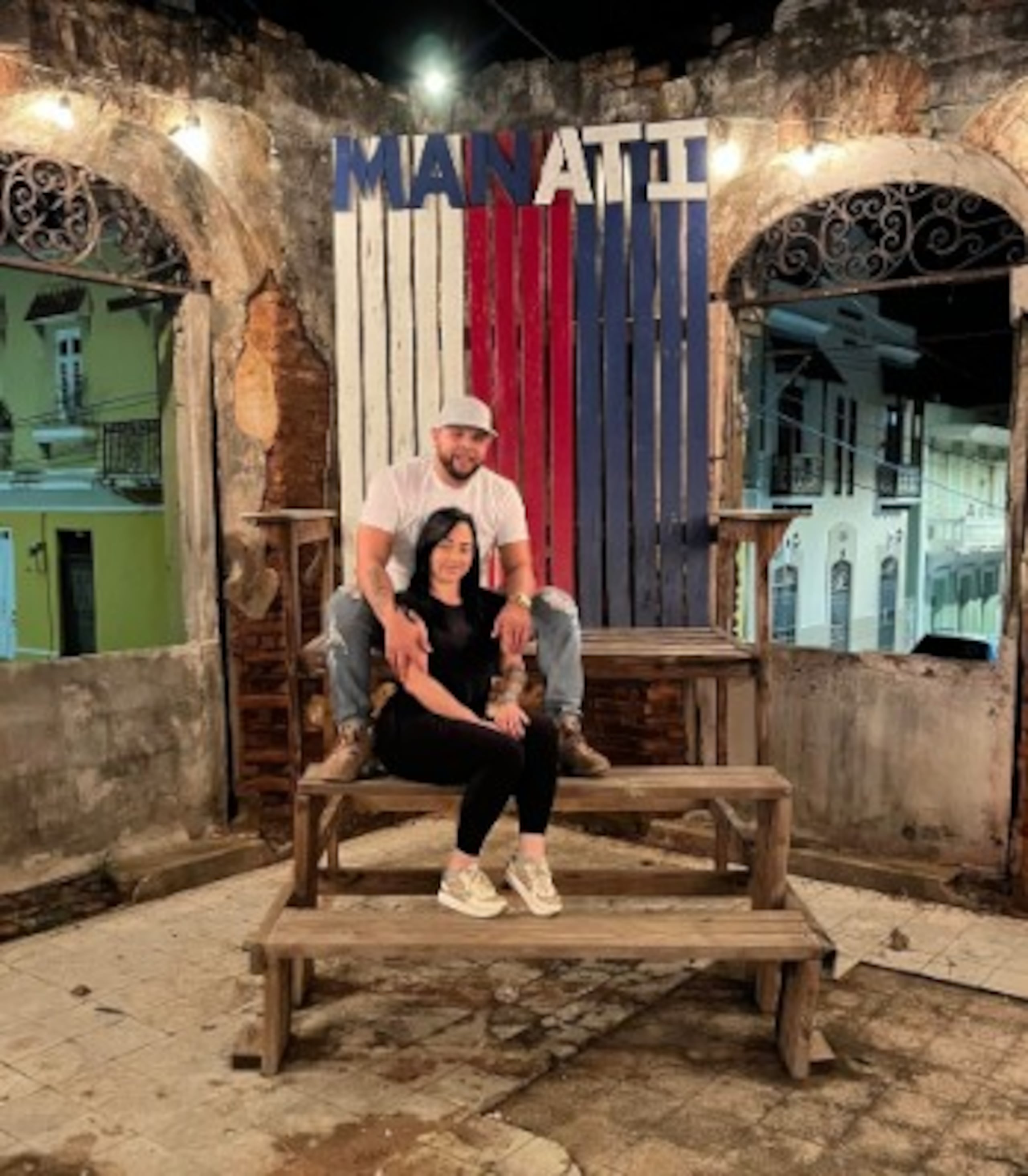 El matrimonio regresaba a su hogar en Orlando cuando ocurrió el accidente.