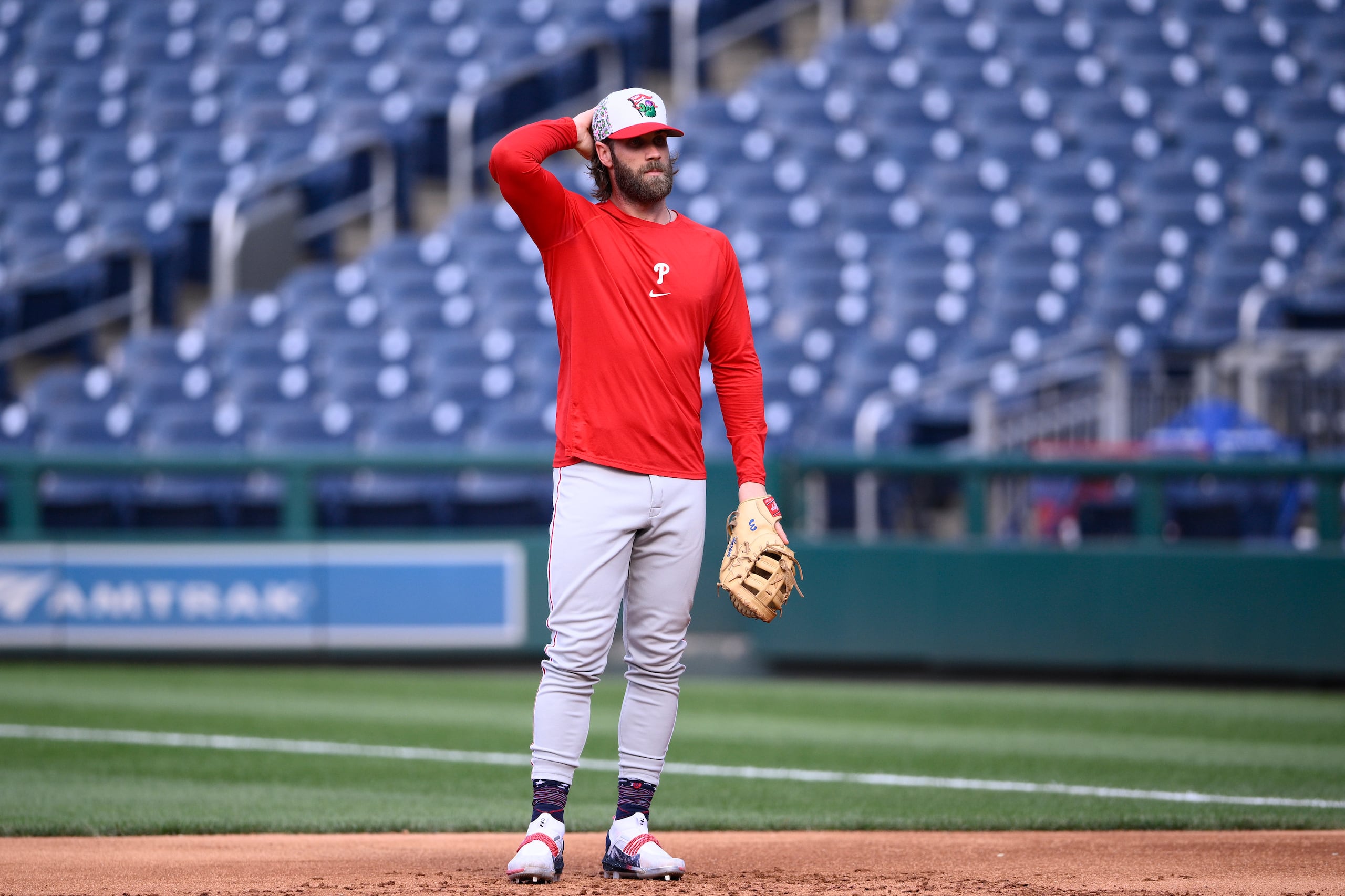 Bryce Harper, y los Phillies de Filadelfia, jugarán el Clásico de las Pequeñas Ligas de este año, hoy domingo, ante los Nationals de Washington.