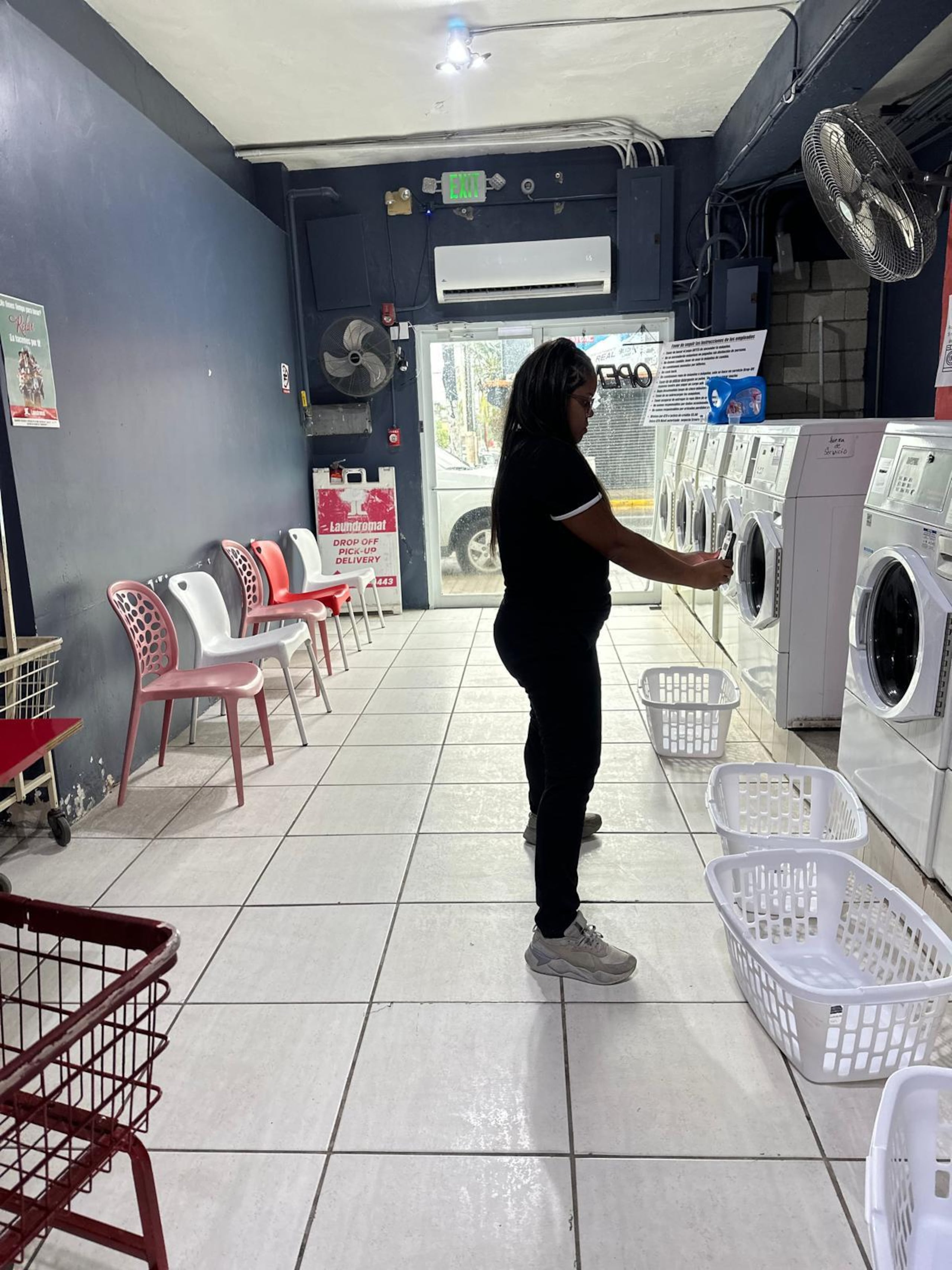 Suministrada
Los establecimientos, al enfrentar estos problemas, también están expuestos a comentarios negativos, afectando su publicidad, como indica Adiris Castro Lugo, propietaria de JC Service Machine Laundromat.