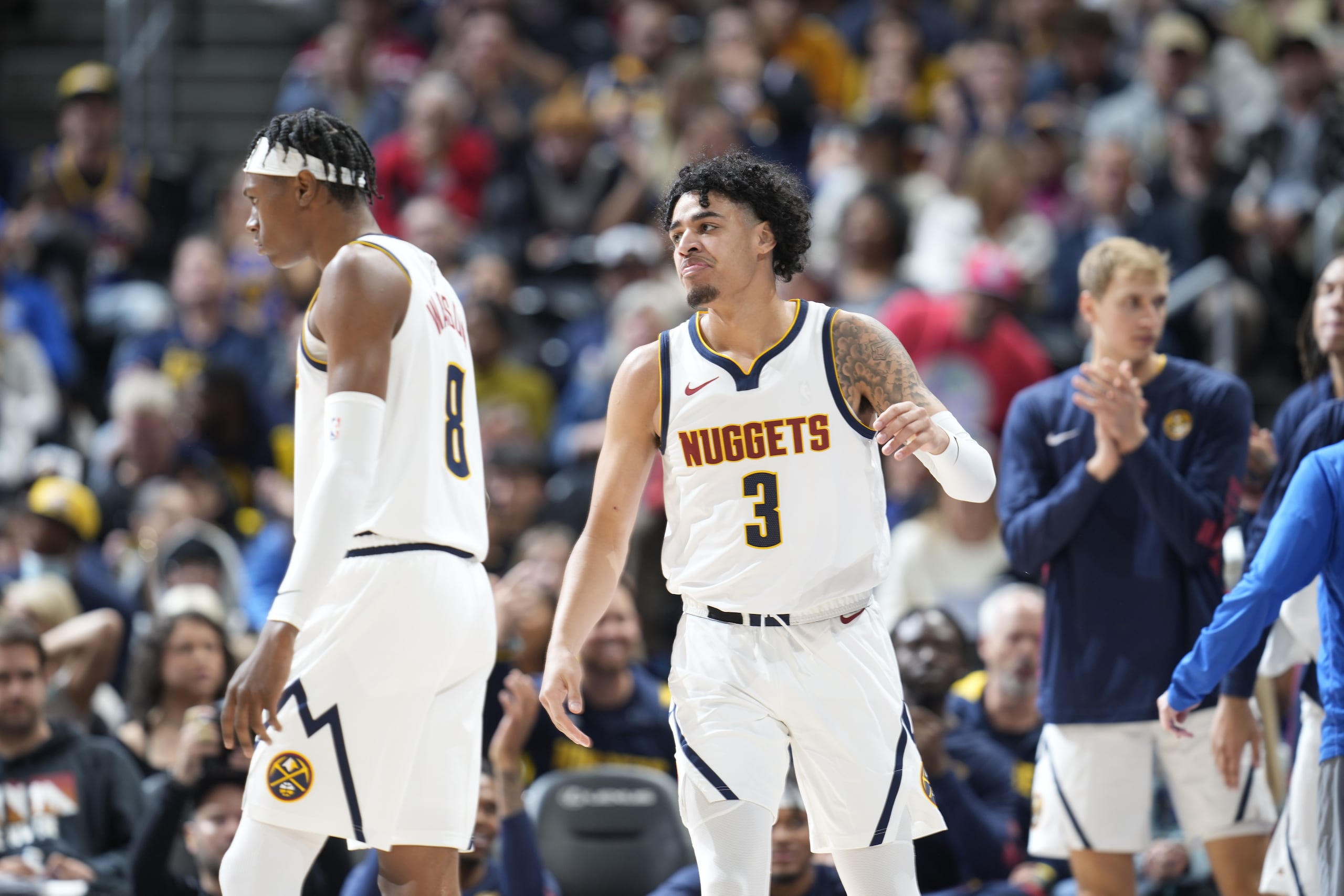 Julian Strawther tuvo una destacada actuación durante la pretemporada con los Nuggets.
