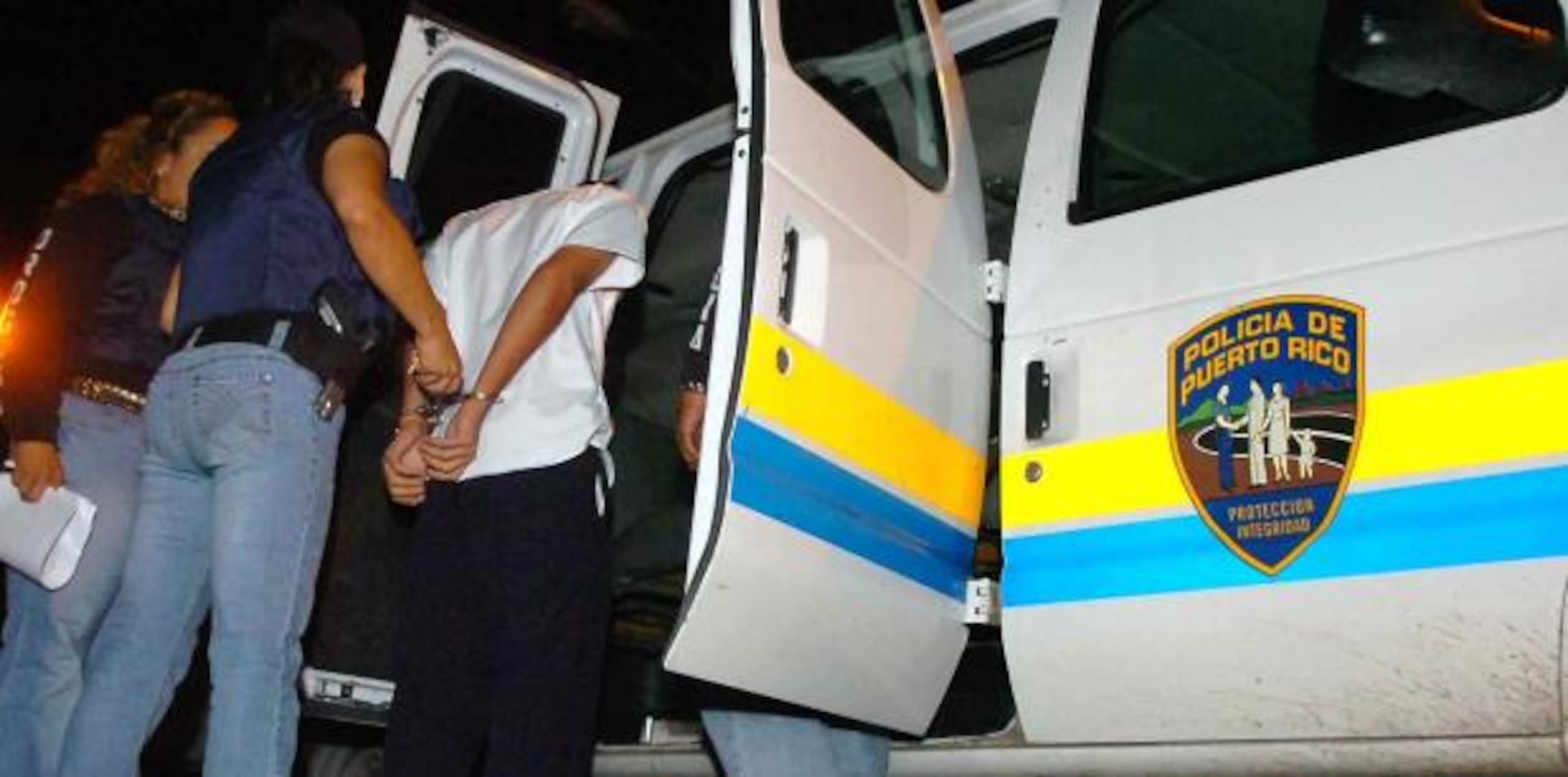 El hombre arrestado en el residencial Ramos Antonini es vecino del complejo de vivienda Nemesio R. Canales. (archivo)