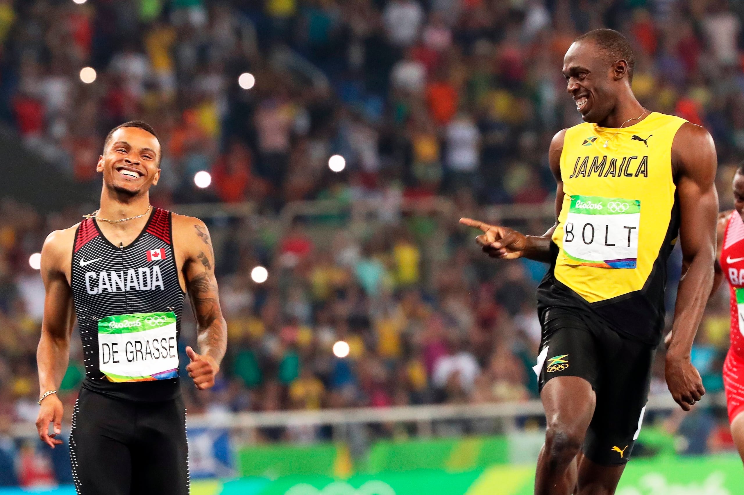 Usain Bolt dominó sus eventos en tres ediciones de los Juegos Olímpicos. En la imagen, Bolt vence en la final de 200 en los Juegos de Río de Janeiro delante del canadiense Andre de Grasse.