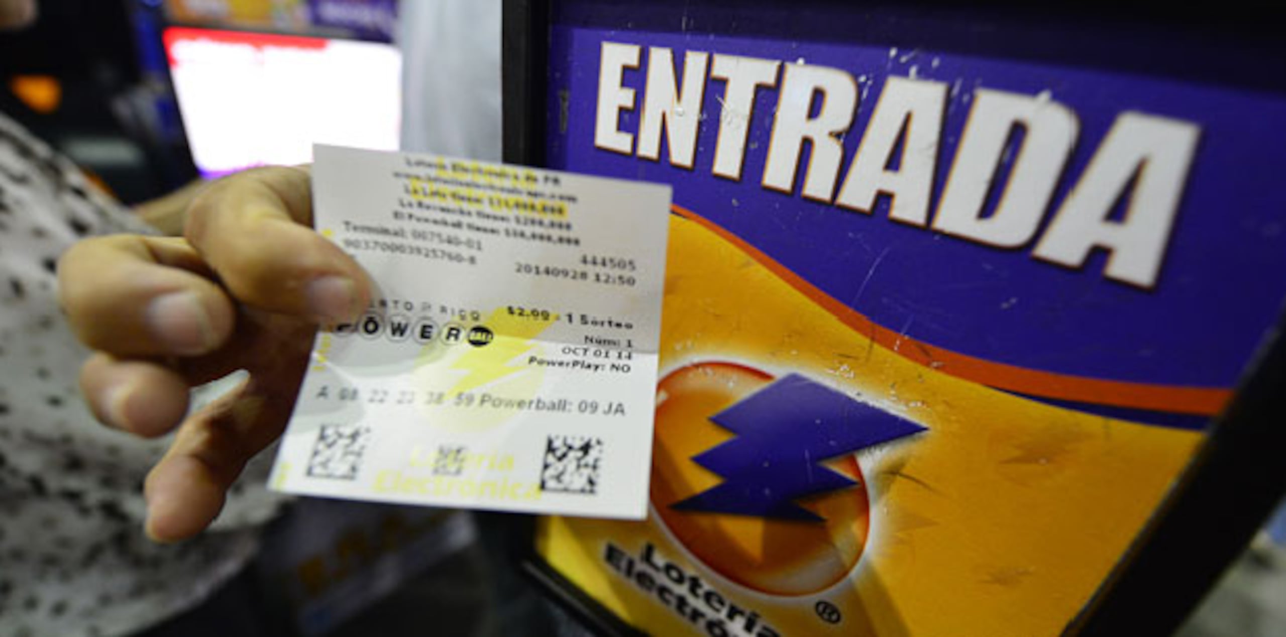 El sicólogo Pascual Merlos hizo una observación, que es que aunque ni la Loto ni el Powerball, induzcan al comportamiento compulsivo el Gobierno sí está promoviendo que las personas jueguen en un sorteo en el que la probabilidad de ganar es remota. (Archivo)