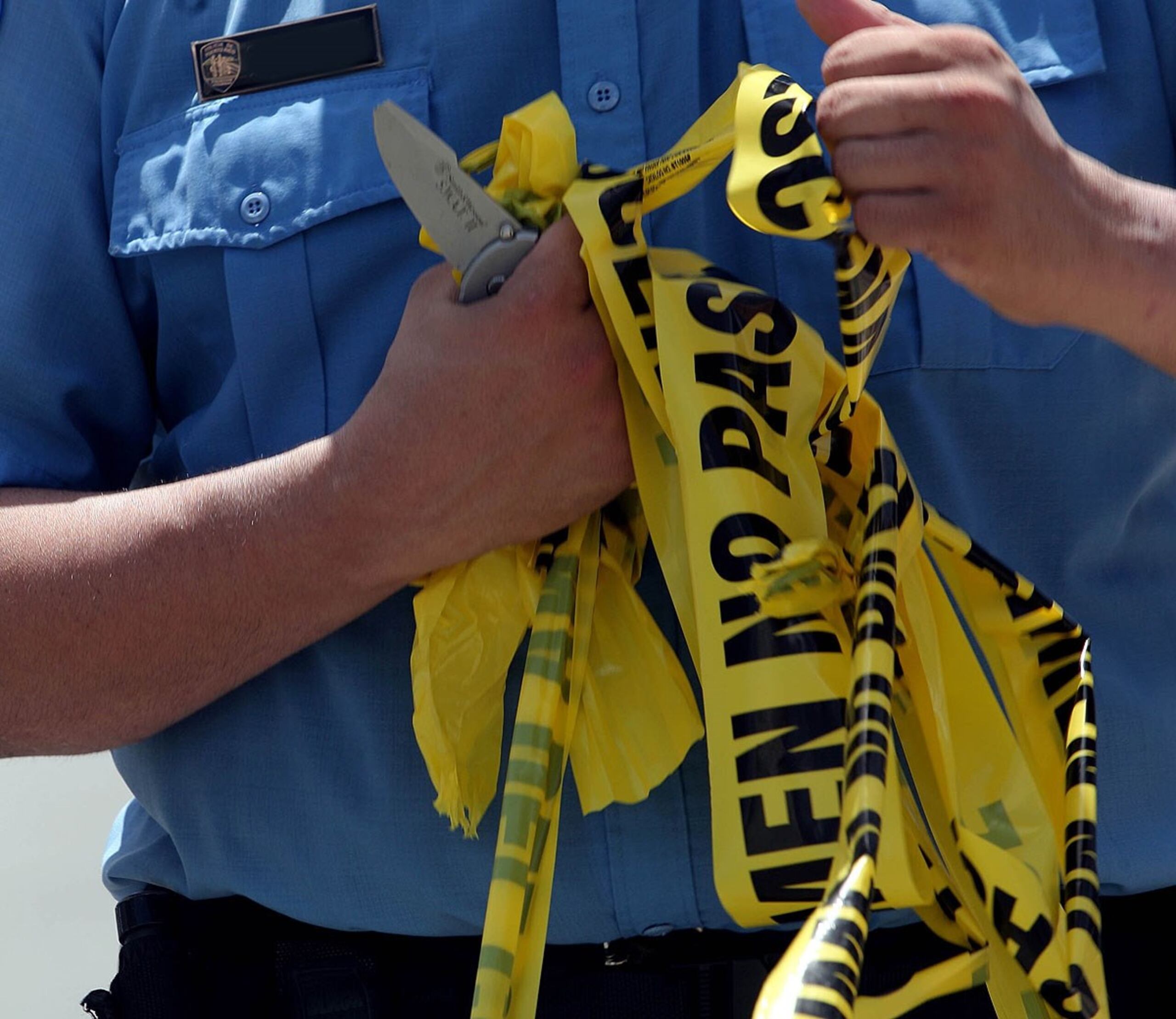 La Policía investiga la escena. (GFR Media)