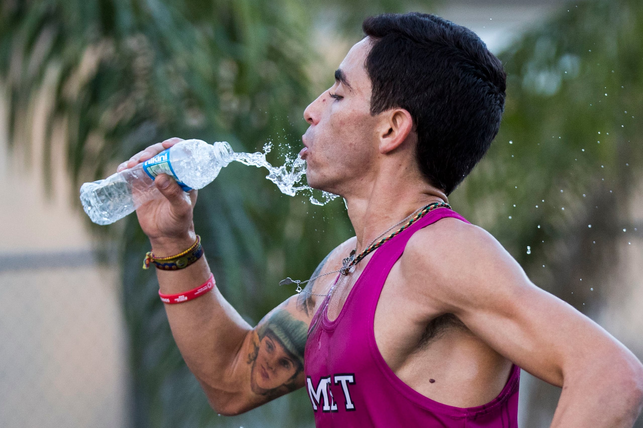 Un informe difundido por la Revista Europea de Cardiología Preventiva precisa que caminar por al menor 3,867 pasos ayuda a vivir más.