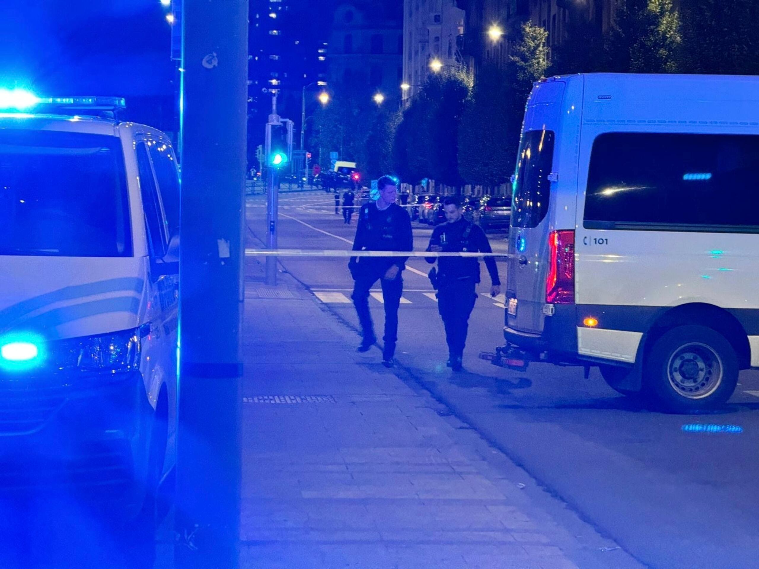 Las autoridades habían dicho que buscaban a un tunecino de 45 años, un supuesto extremista conocido por la policía y que vivía de forma ilegal en Bélgica.