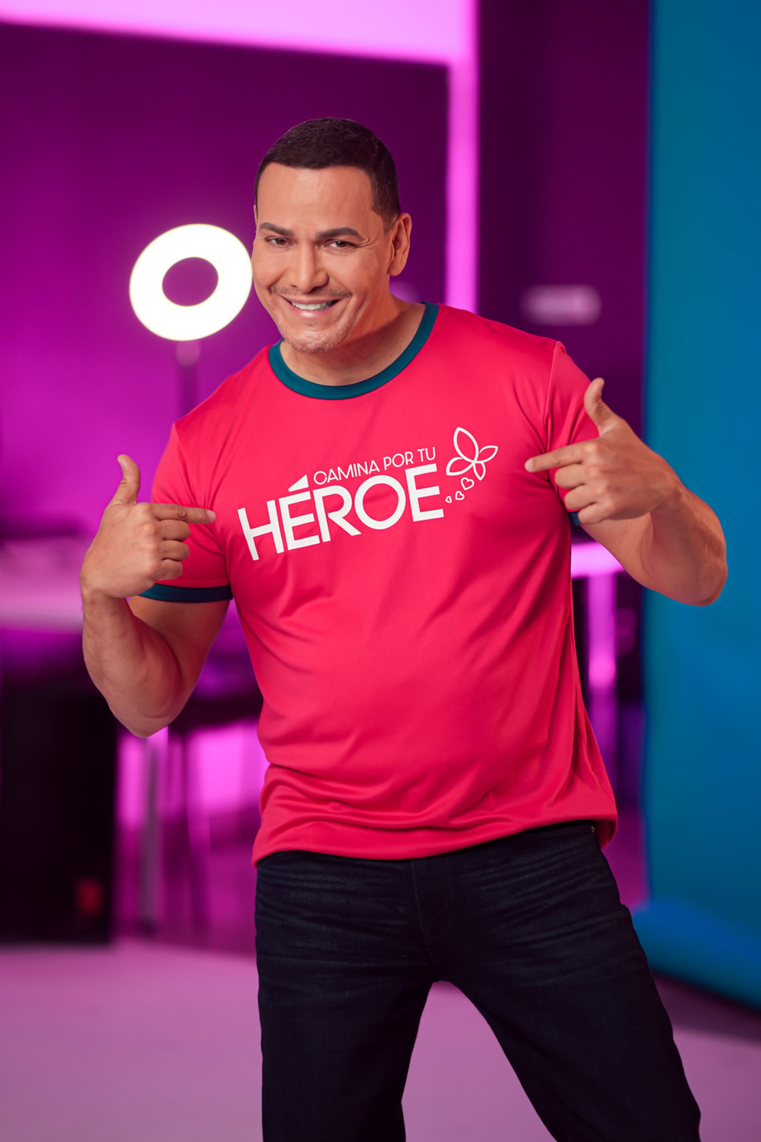 Las camisas conmemorativas del evento ya están a la venta.