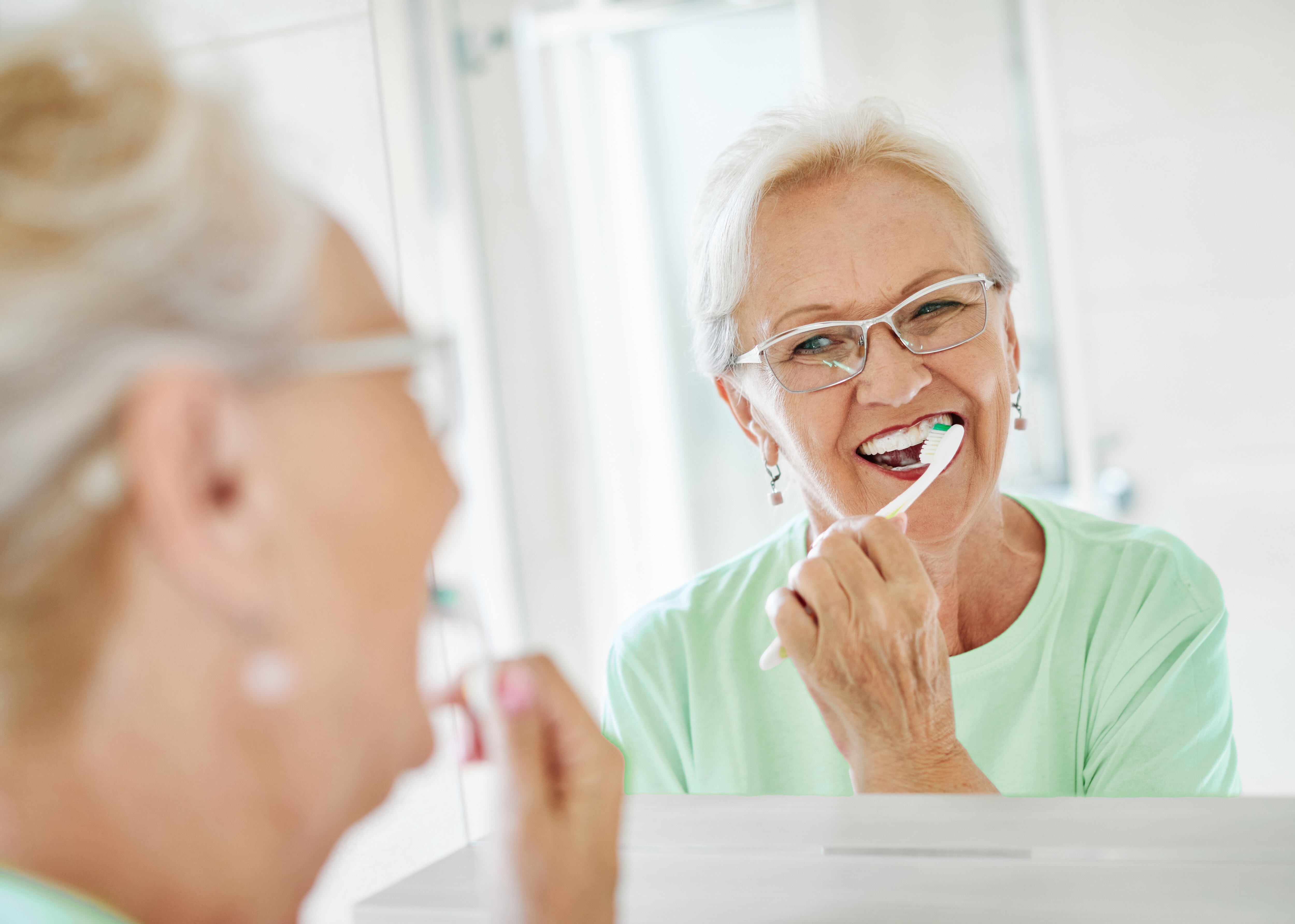 Imagen de la cobertura de: Menopausia y salud oral: cómo cambian las hormonas pueden afectar la boca