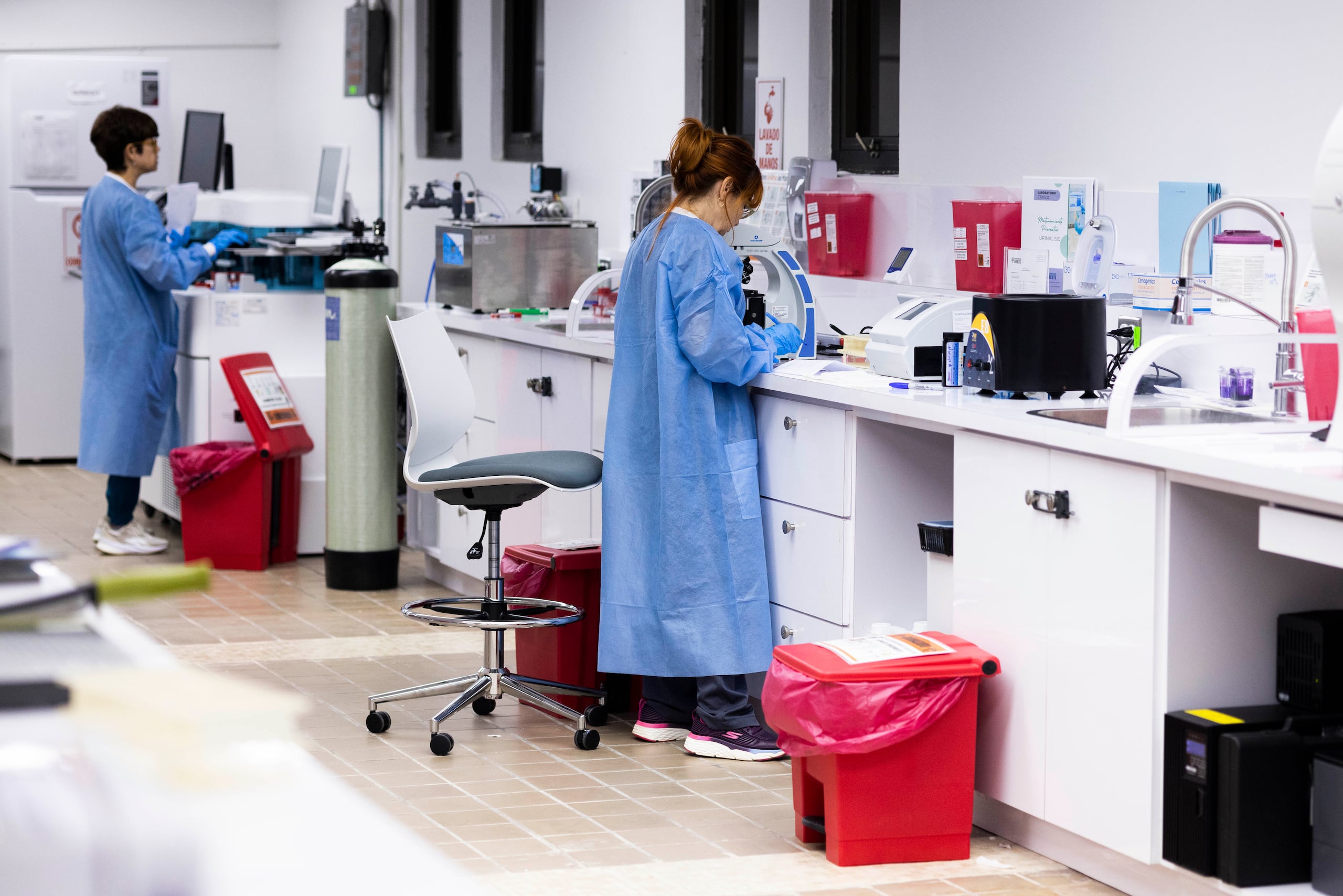 El hospital renovó completamente su sala de emergencias -con servicios a la población pediátrica-, así como el área de laboratorio clínico, entre otros.
