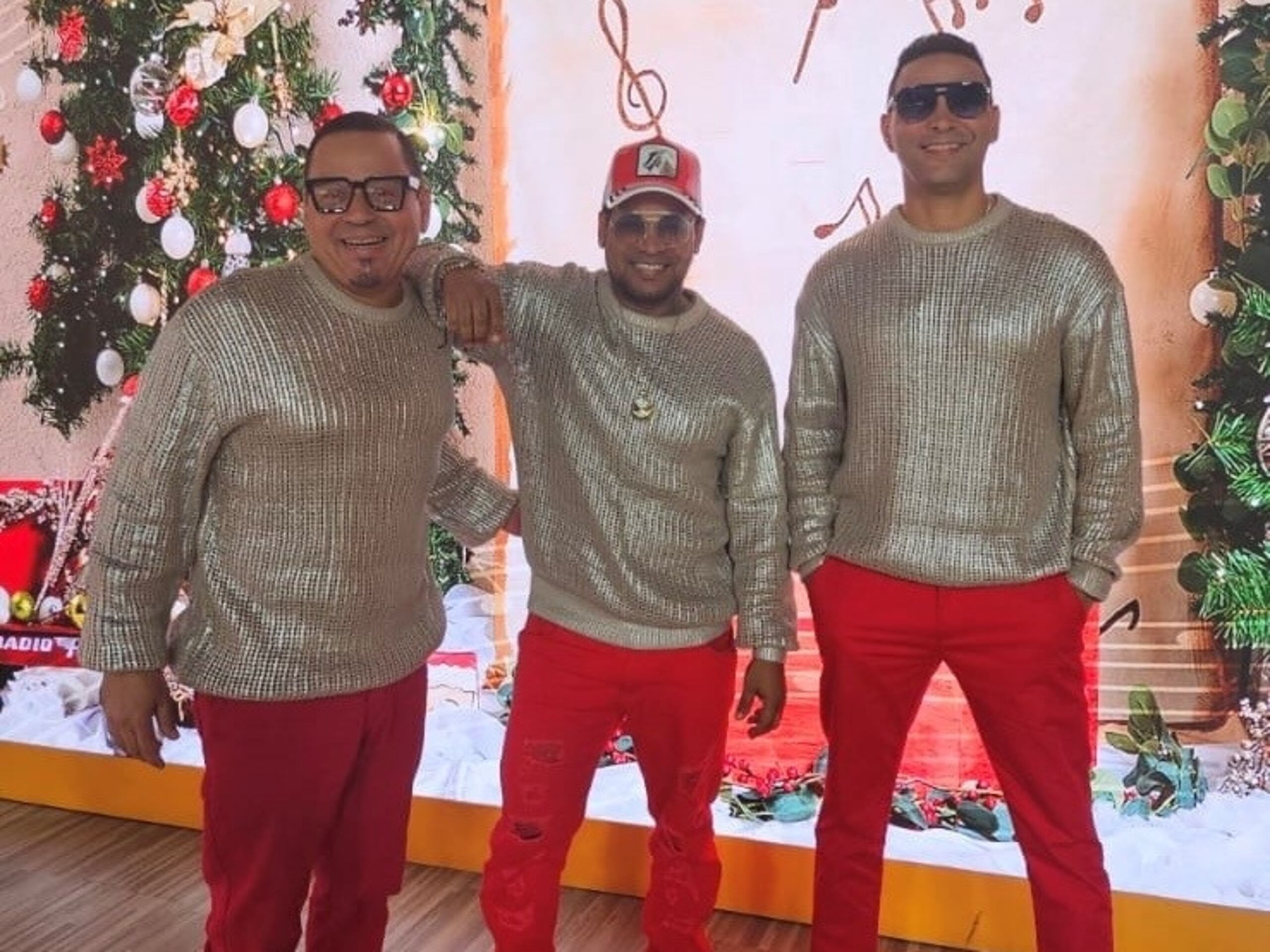 El grupo Karis lanzan su "Regalo de Navidad" para honrar su trayectoria en la música tropical.
