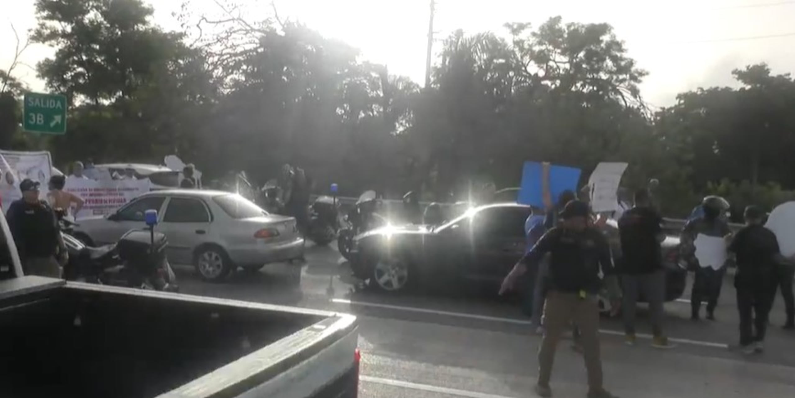 Protesta en la PR-52.