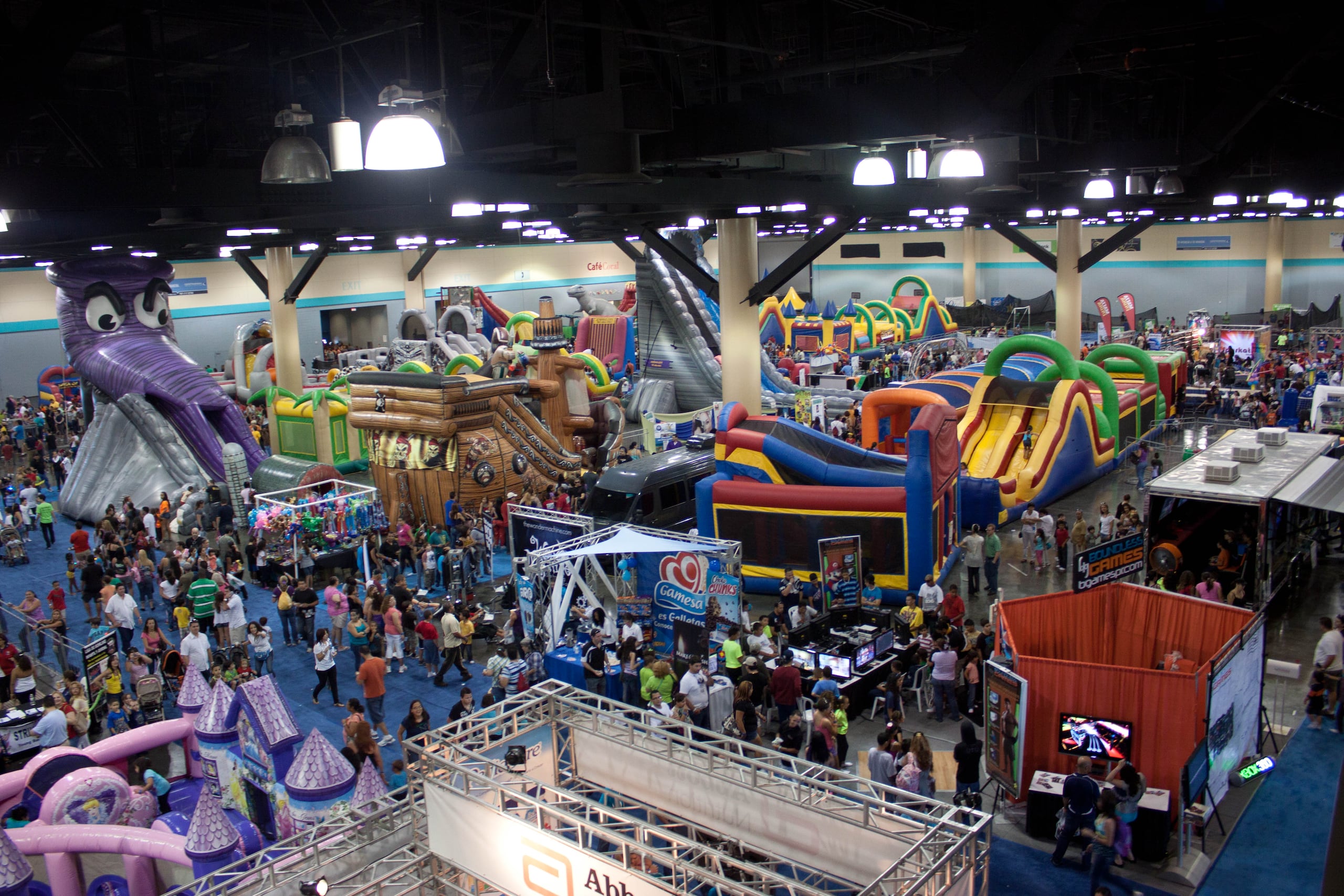 El parque de inflables más grande del Caribe regresa al Centro de Convenciones de Puerto Rico en San Juan.