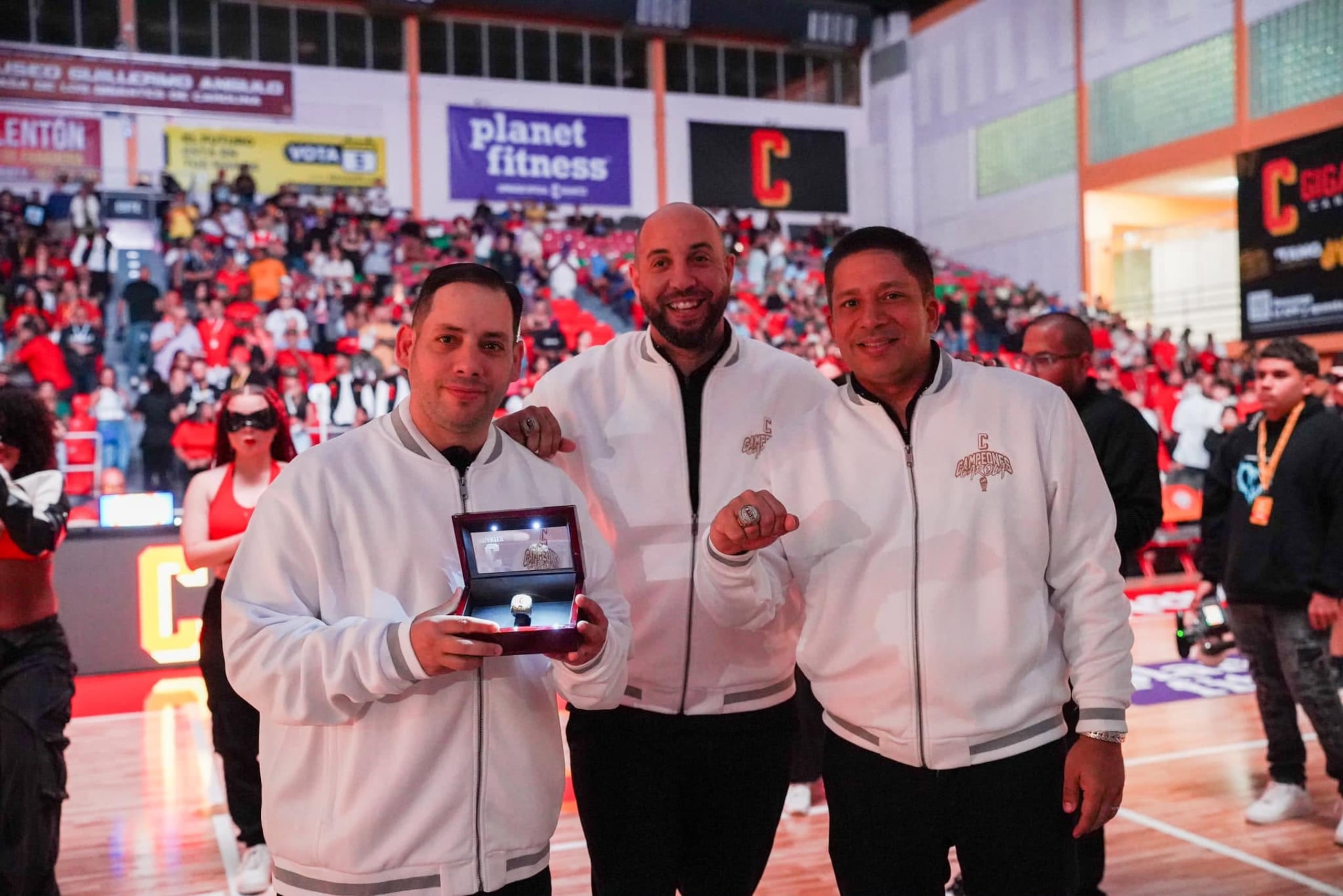Los Gigantes ya comenzaron la búsqueda del nuevo técnico para el equipo e informaron que próximamente darán detalles sobre la selección del nuevo dirigente.
