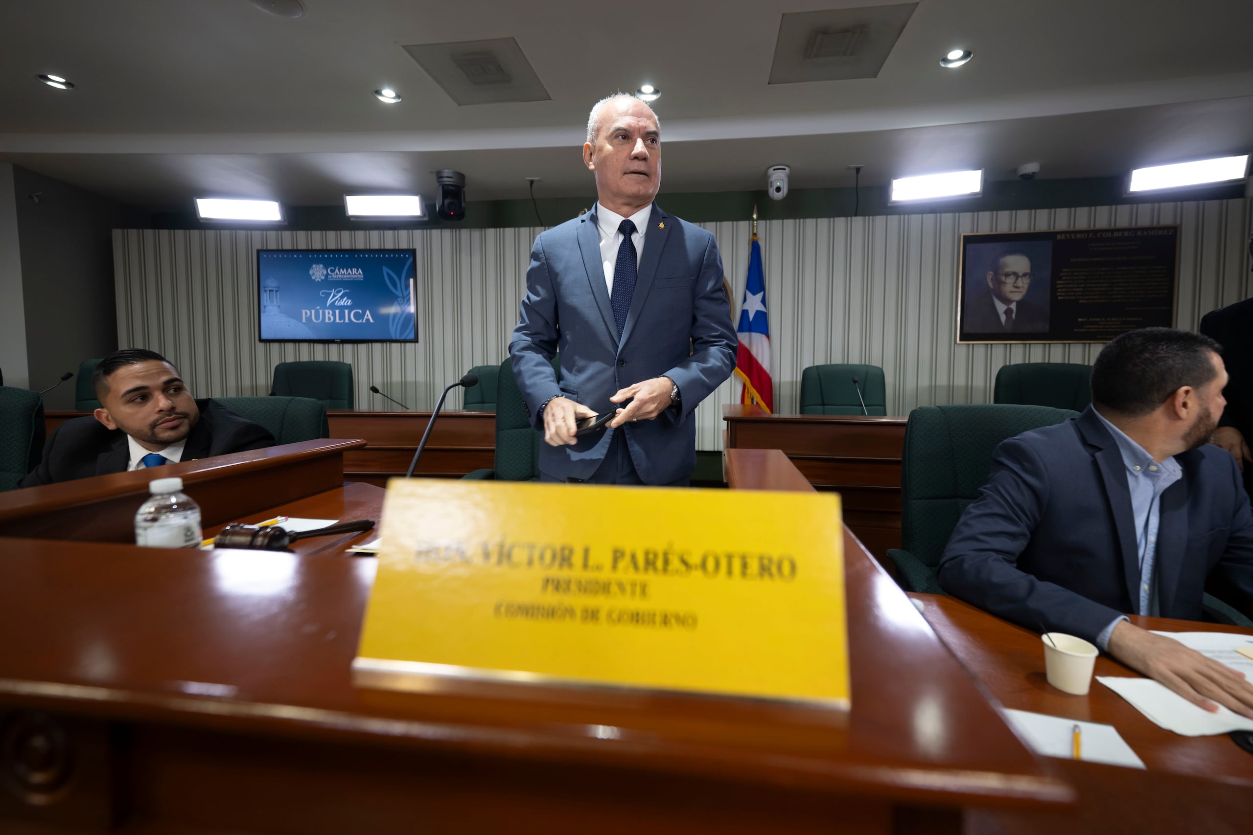 Vista Pública de la Comisión de Gobierno, presidida por el representante Víctor Parés Otero, sobre una investigación financiera y operacional para examinar las posturas y discrepancias entre LUMA Energy y la AEE.