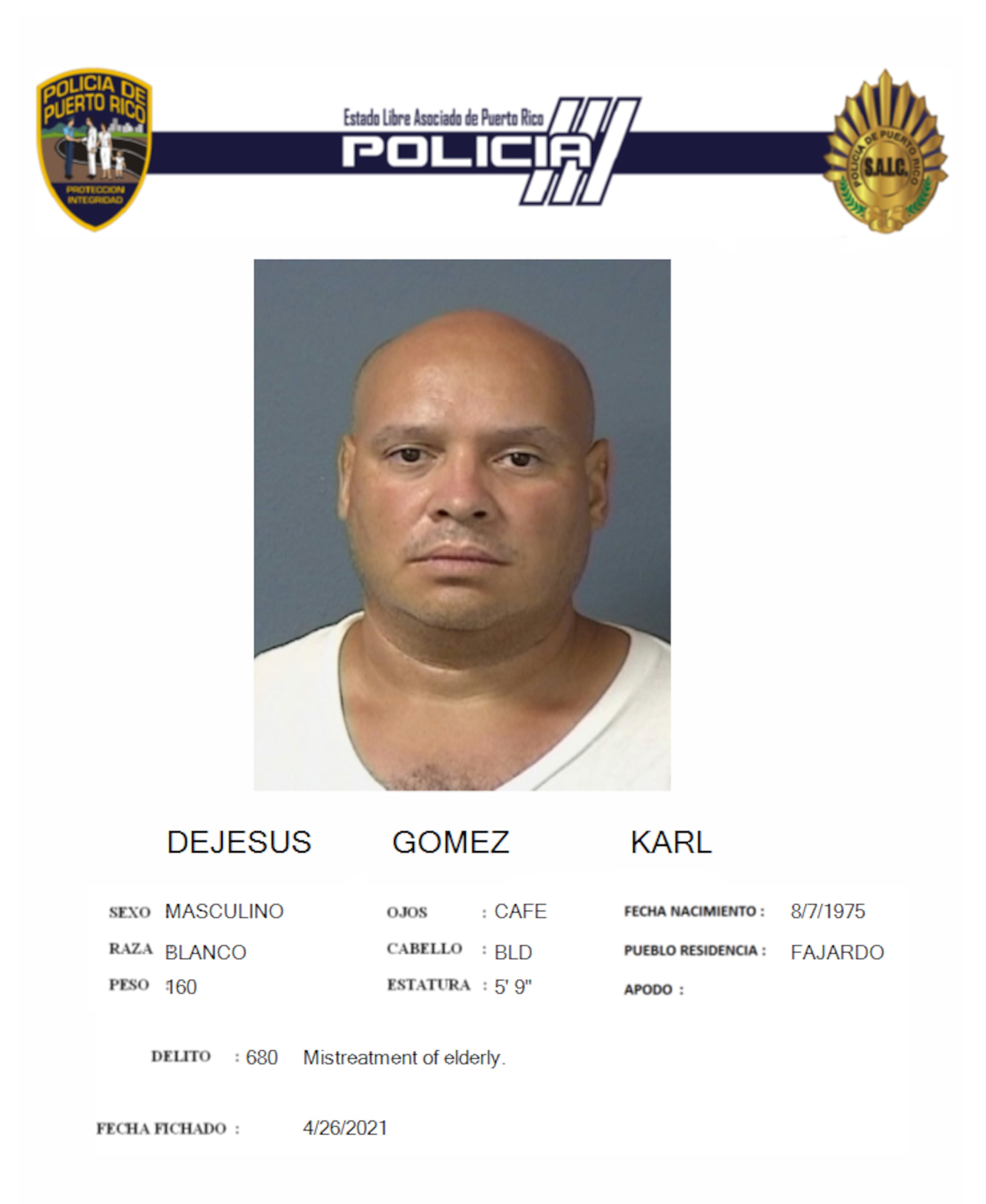 Karl De Jesús Gómez fue detenido por presuntamente asesinar a machetazos a su padrastro en medio de una disputa por un cable de un generador eléctrico.