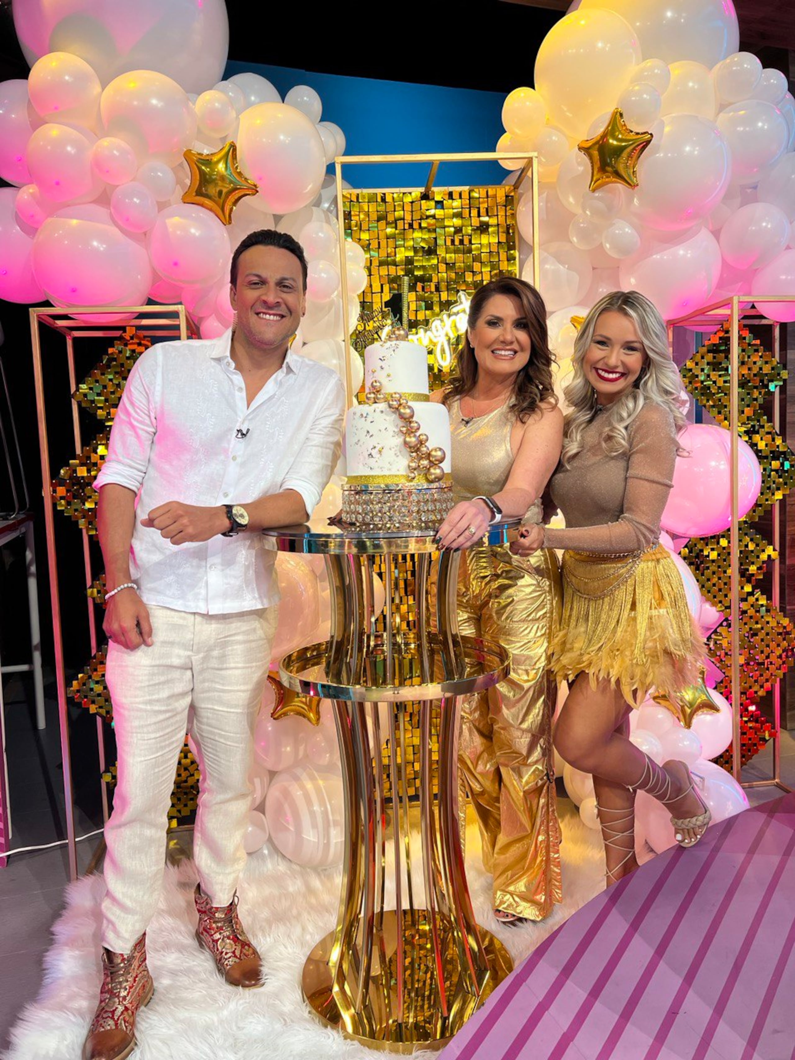 En la foto, Francis Rosas, Deddie Romero  y Kimberly Santiago