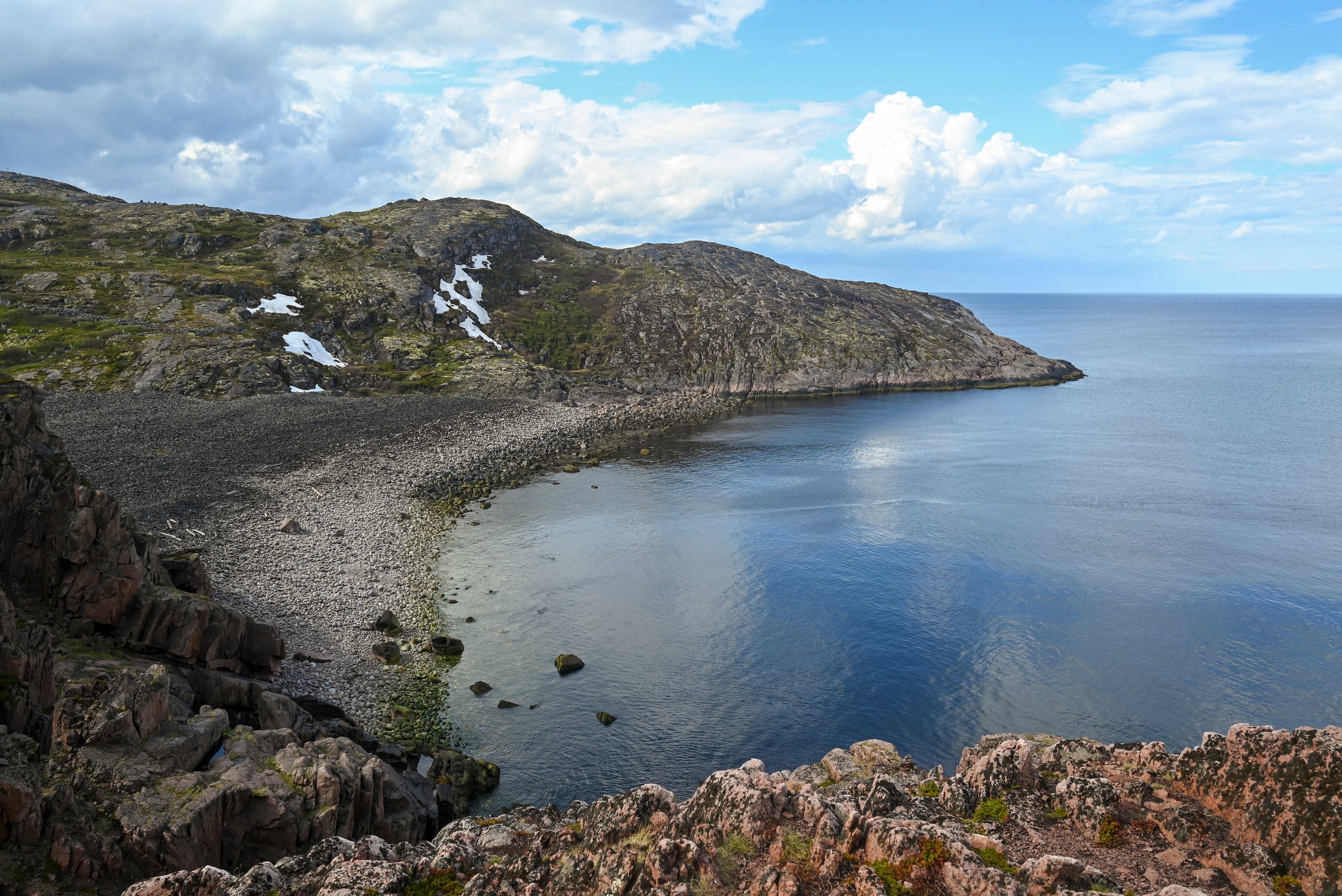 Una de estas misiones observará los cambios en los flujos de agua que ocurren en el Ártico.