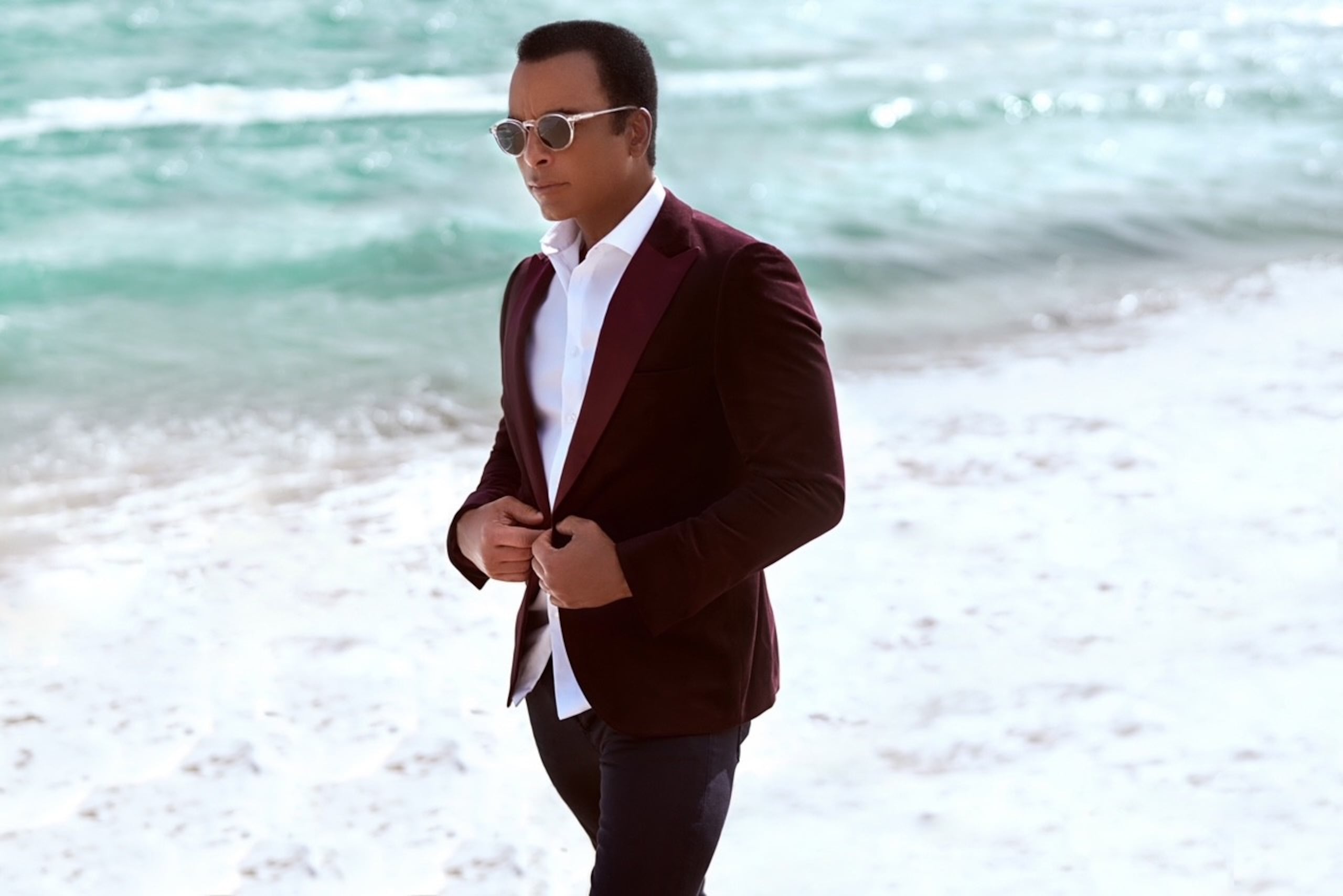 Jon Secada ha generado numerosos éxitos en inglés y español.