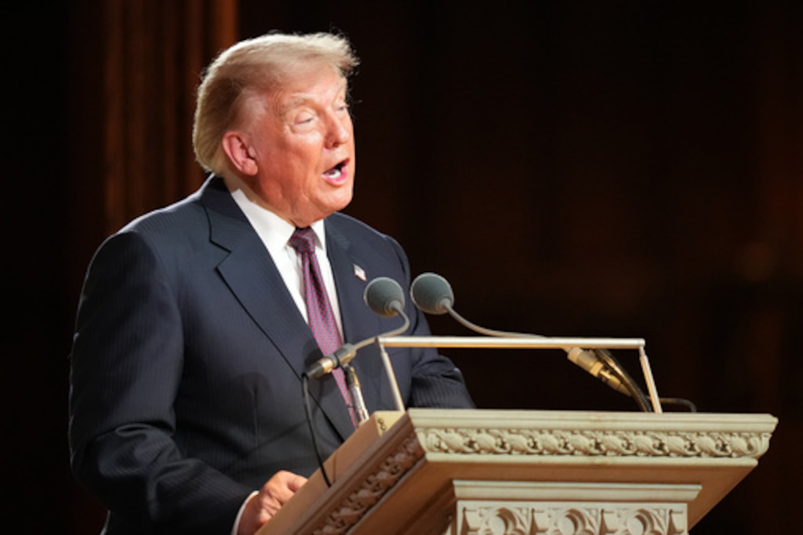 El presidente Donald Trump pronuncia un discurso en el funeral del senador Lindsey Graham, republicano por Carolina del Sur, en la Catedral Nacional de Washington, el martes 28 de julio de 2026, en Washington. (Foto AP/Alex Brandon, Pool)