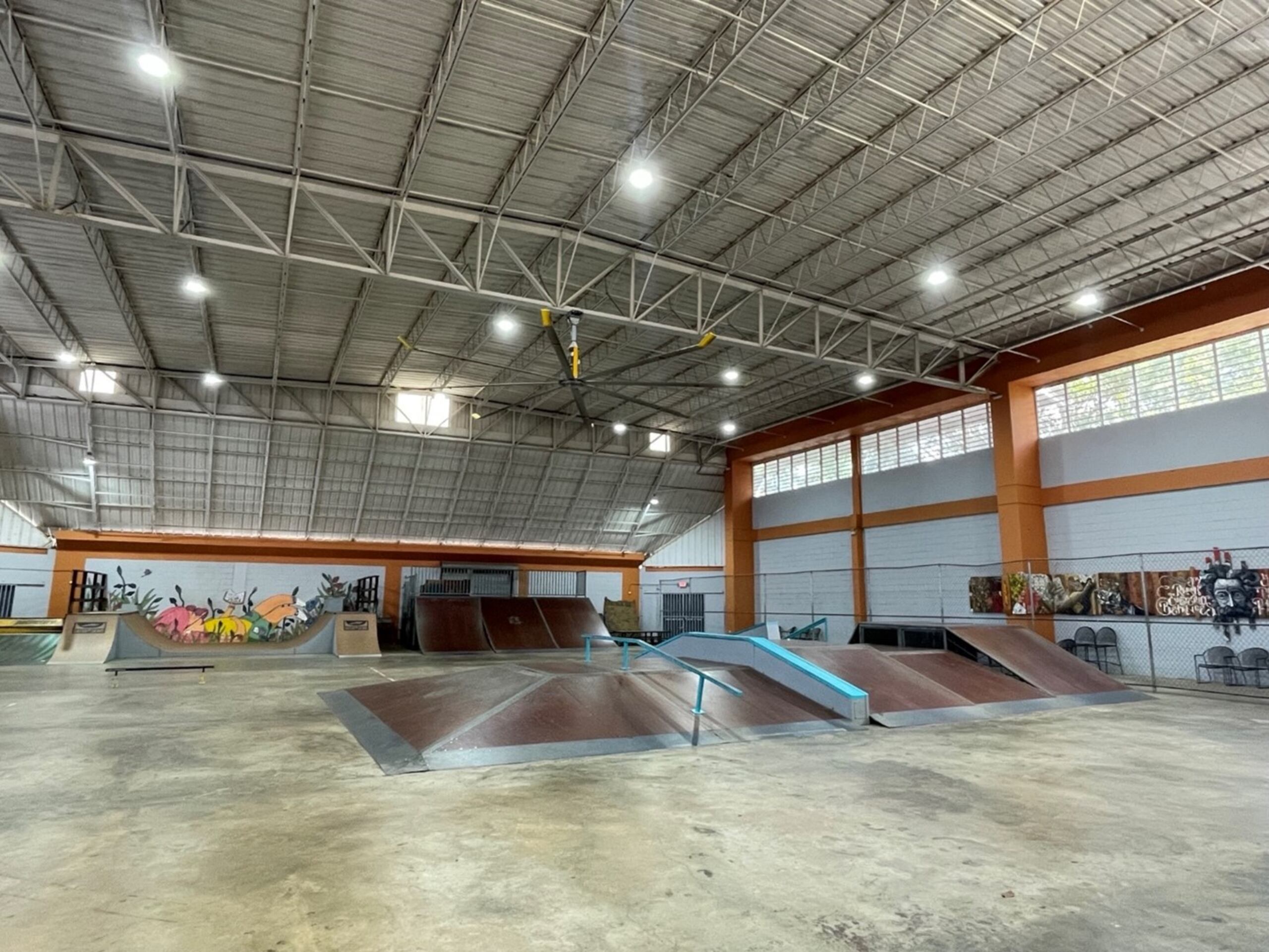 FEMA ha asignado millonarias cifras para la restauración de los complejos de skateboarding en Cidra y de fútbol en Bayamón.
