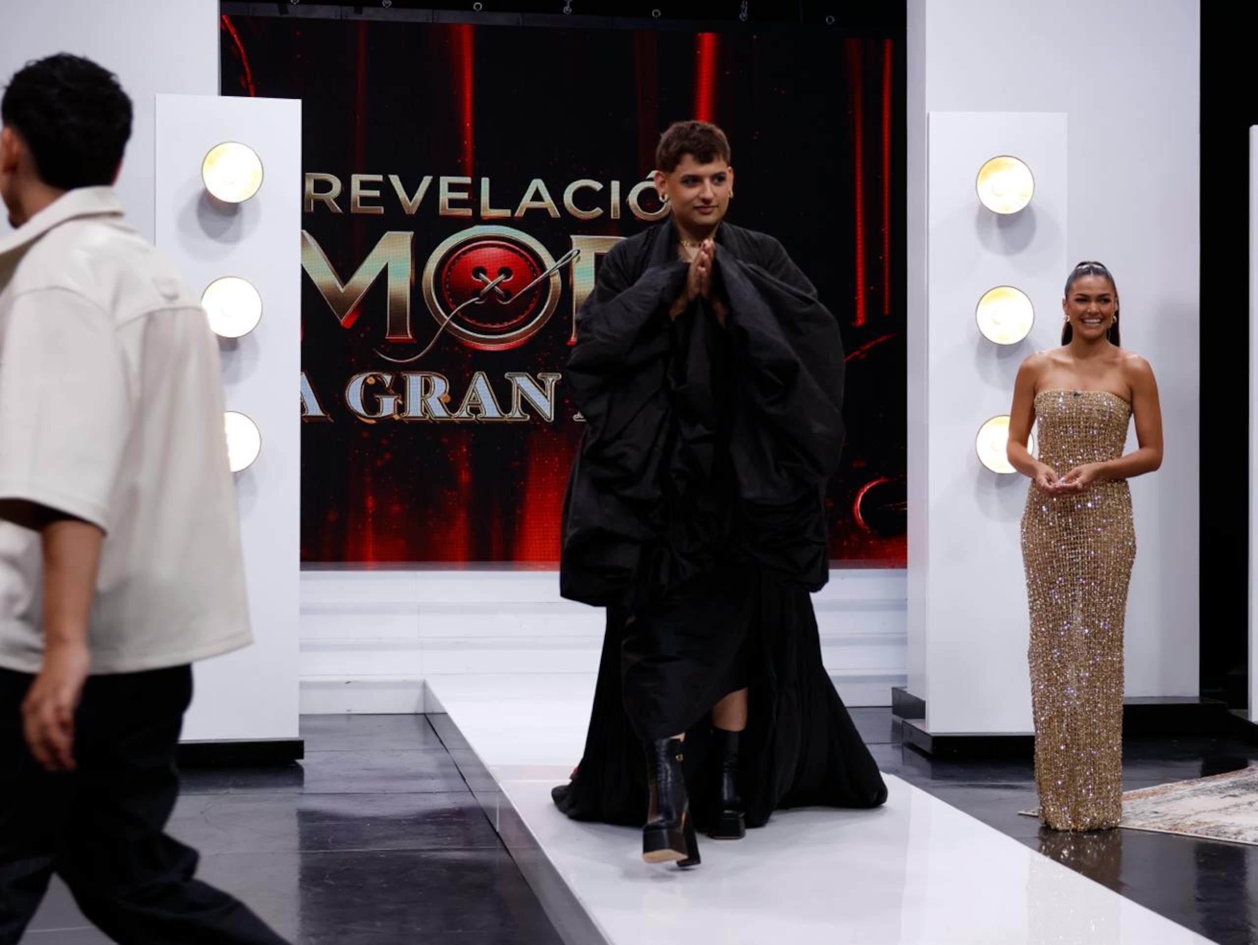 Antuane fue el ganador de la cuarta temporada del "reality" de moda puertorriqueña.