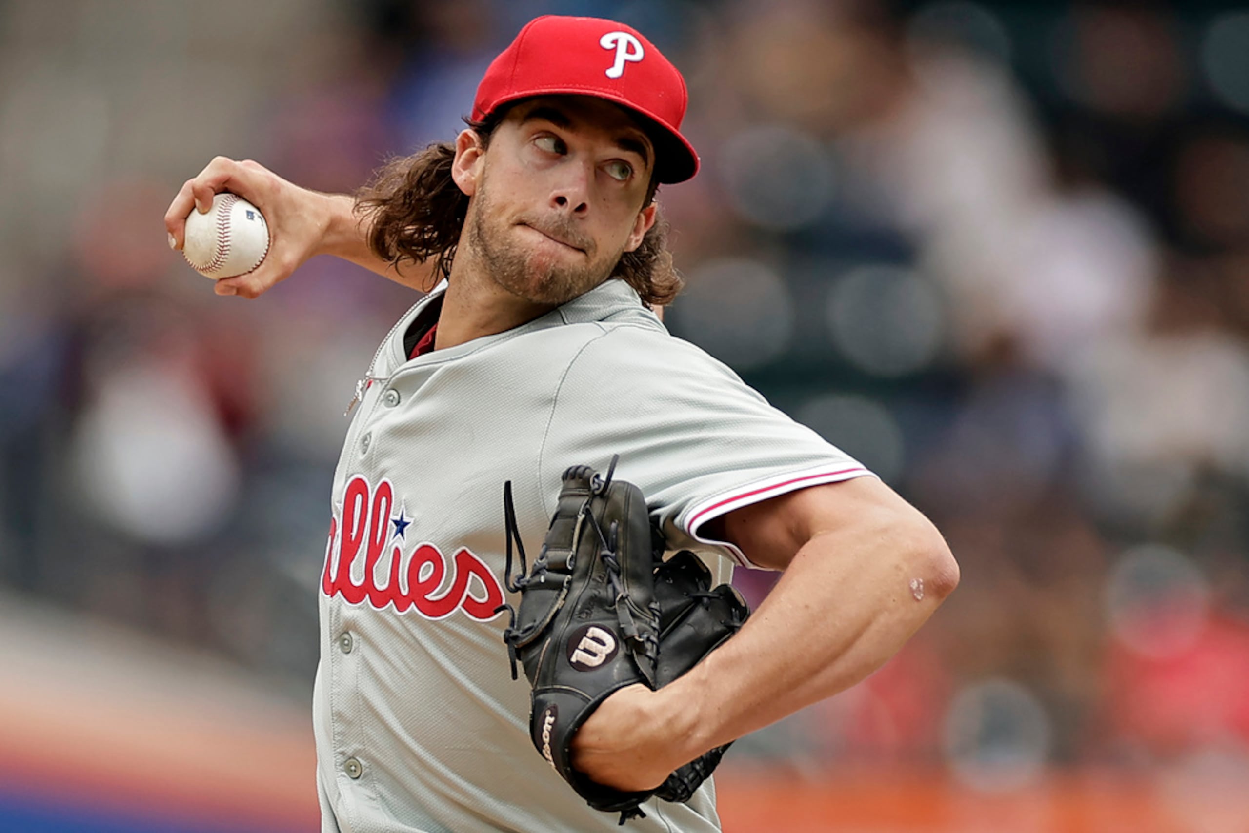 Aaron Nola ponchó a ocho bateadores de los Mets.
